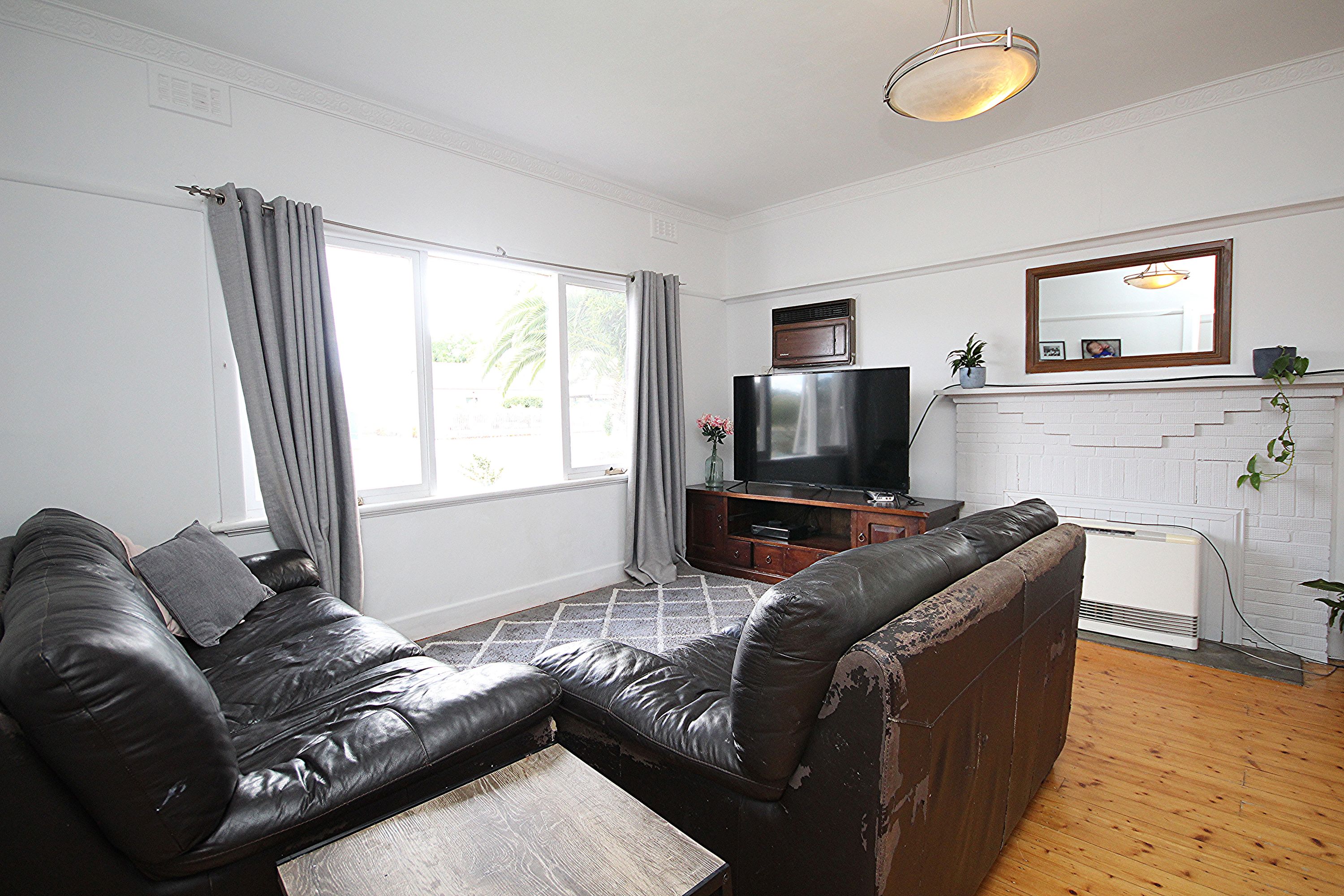 9 Johnson Street, Horsham VIC 3400, Horsham - Thumbnail 3