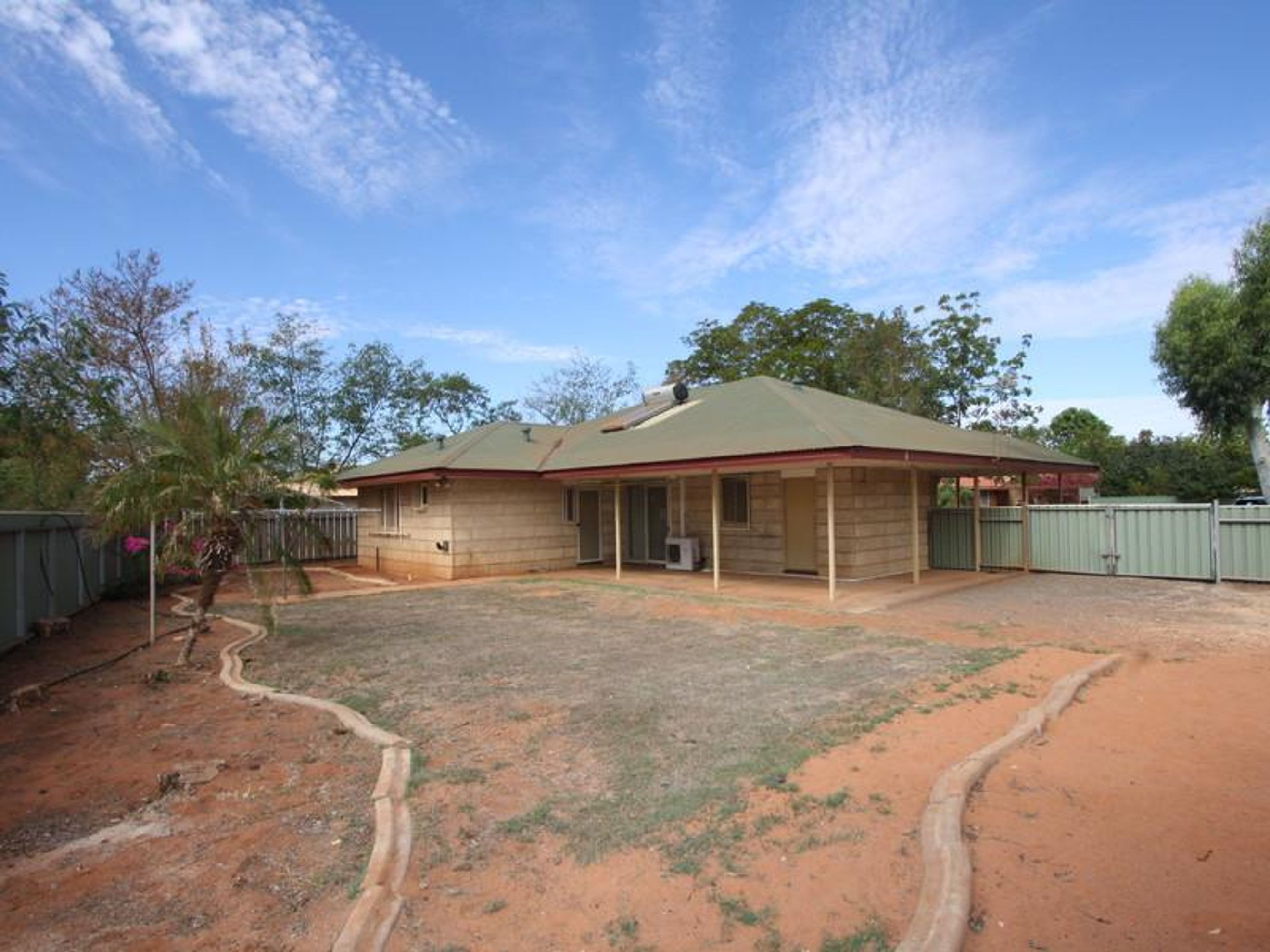 11 Yanderra Crescent, South Hedland, South Hedland - Thumbnail 4