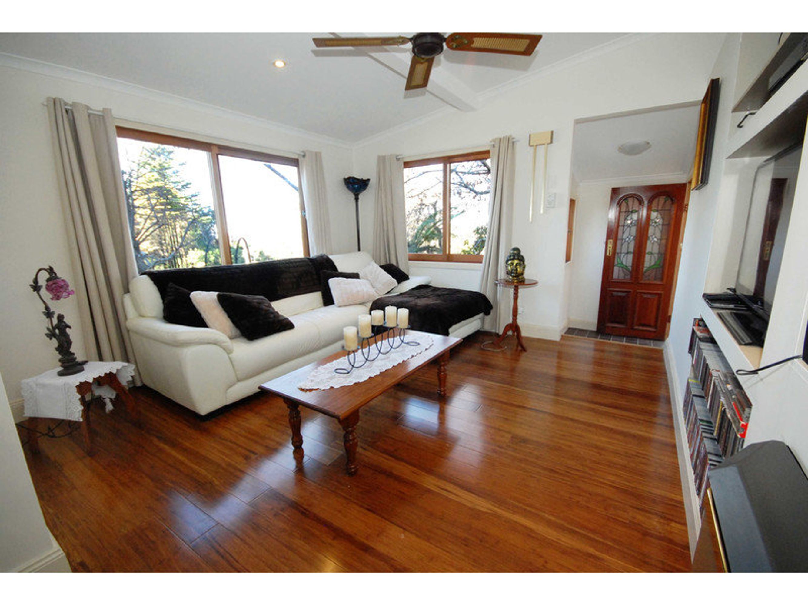 37 Carrington Avenue, Katoomba - Thumbnail 4