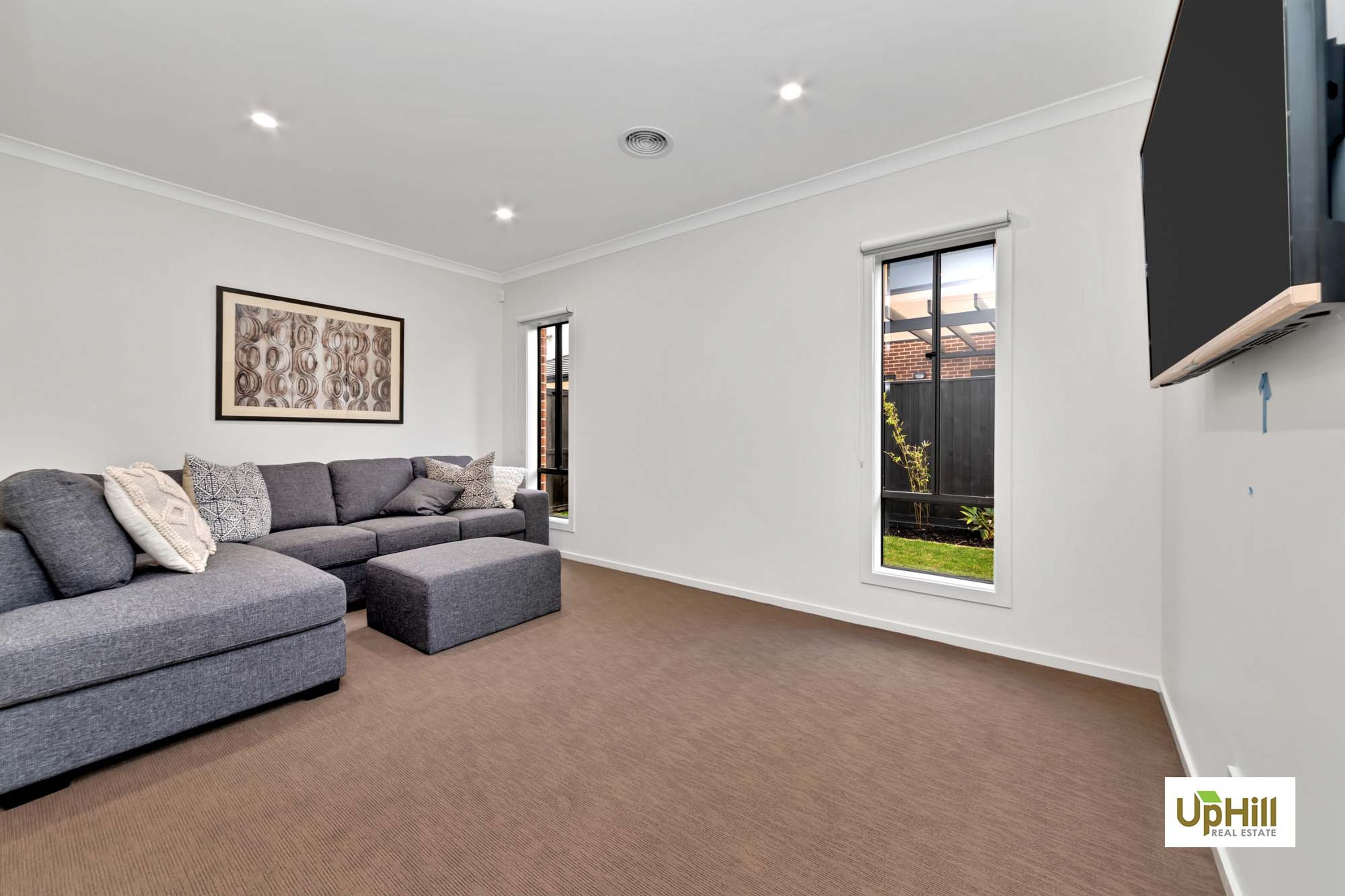 45 NOAH ROAD, Clyde North - Thumbnail 3