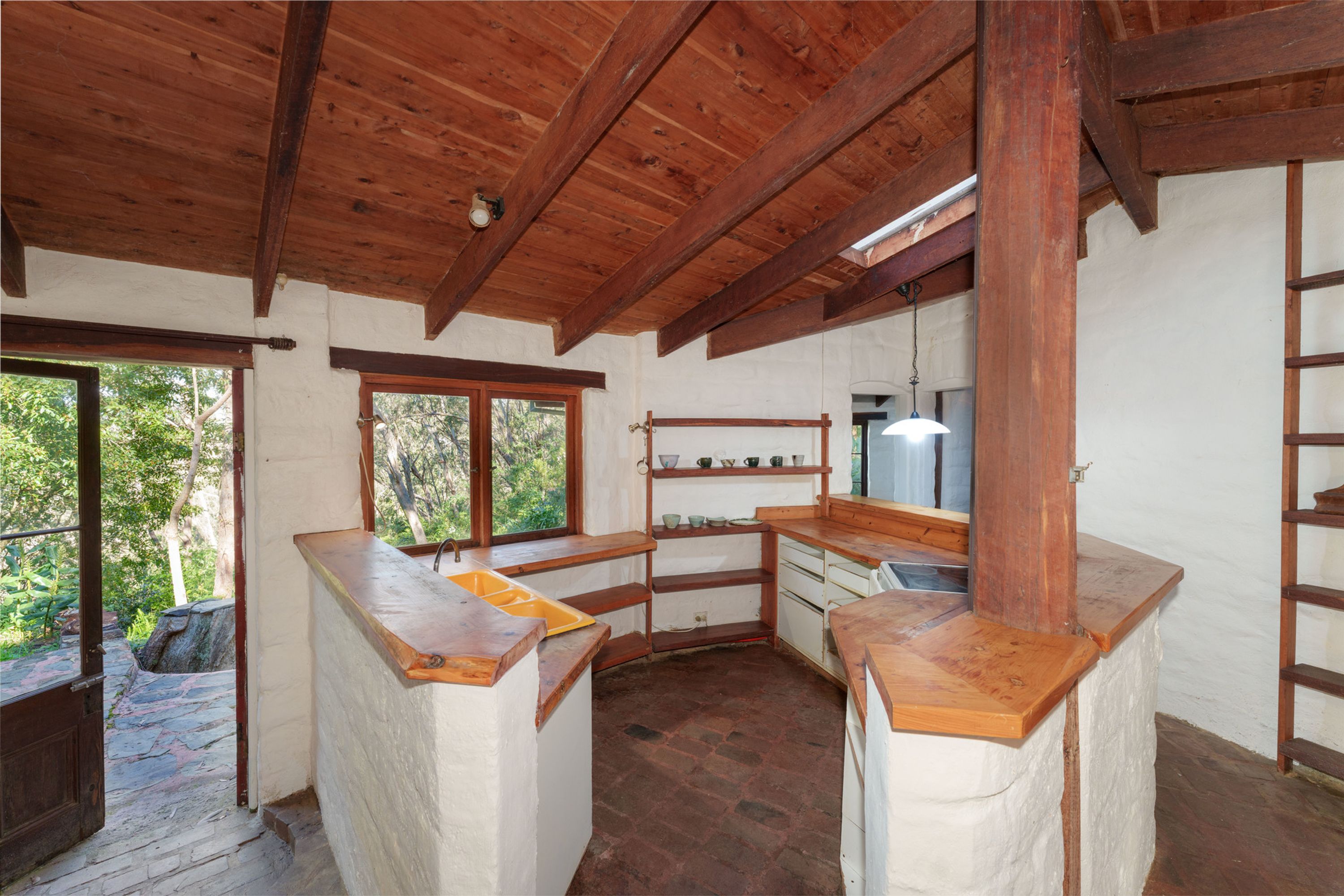 127 Henderson Road, Wentworth Falls - Thumbnail 4