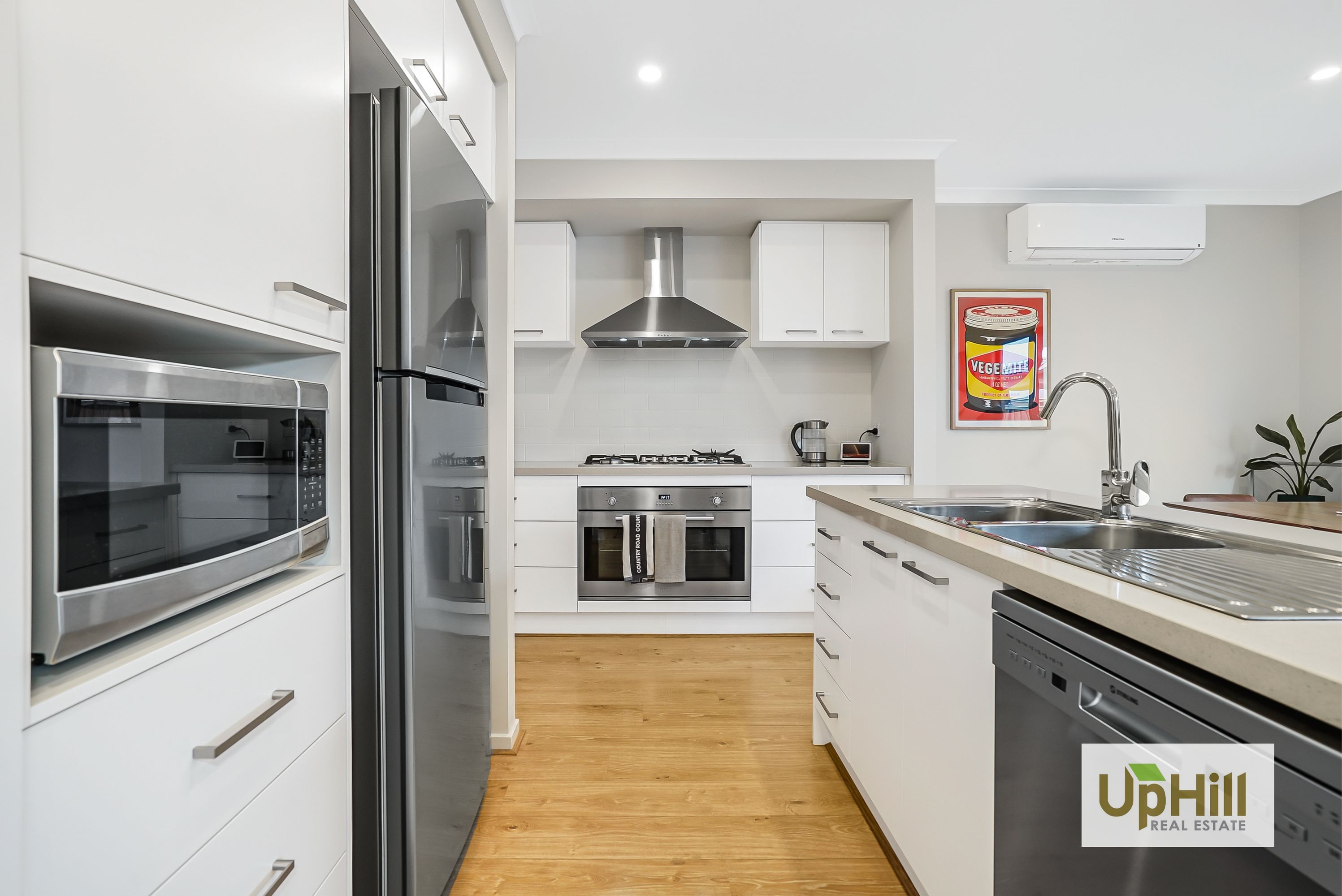 108 Ceduna Road, Clyde North - Thumbnail 3