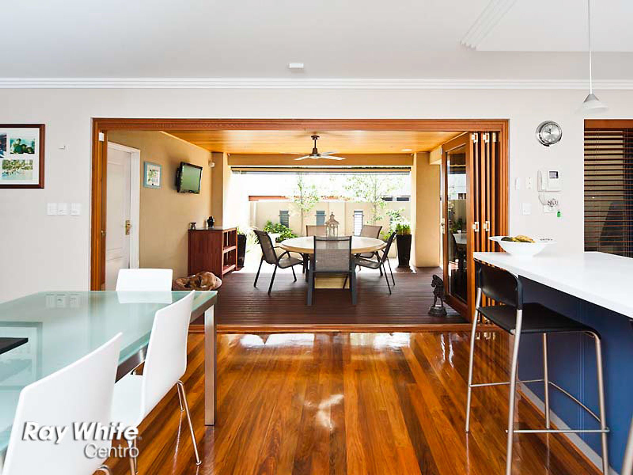 10 Allora Avenue, Subiaco, WA 6008, Subiaco - Thumbnail 2