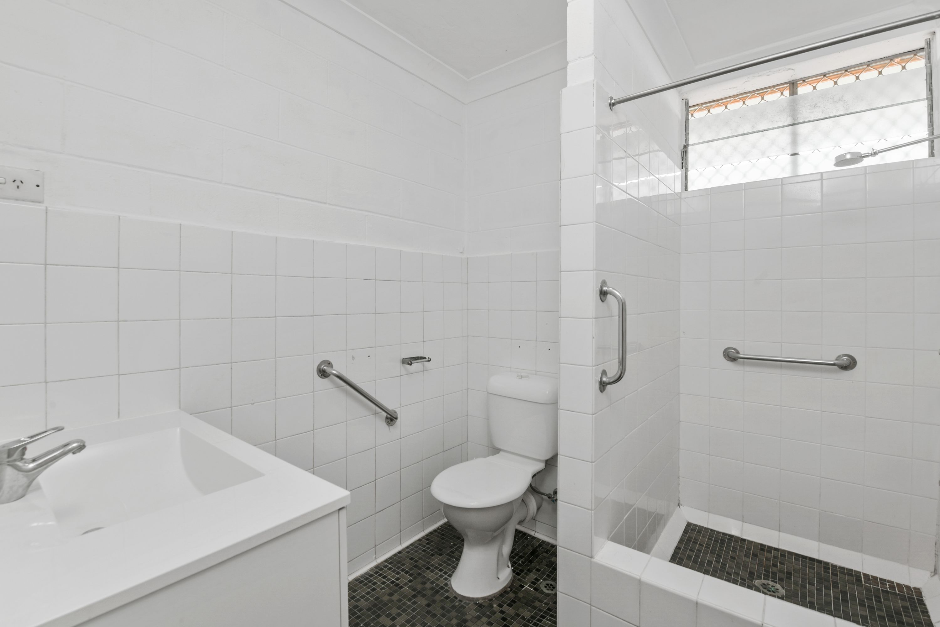 4/248 Sheridan Street, Cairns North, QLD 4870, Cairns North - Thumbnail 5
