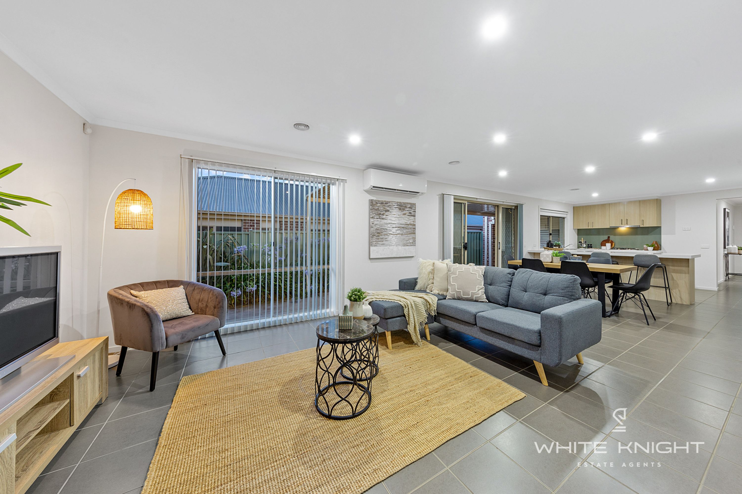 34 Dahlia Drive, Caroline Springs VIC 3023, Caroline Springs - Thumbnail 6