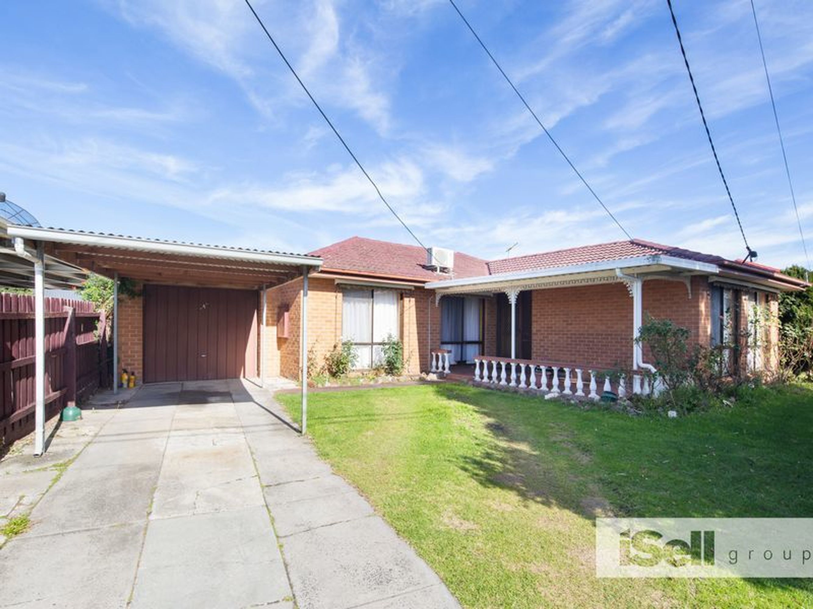 4 Vitis Avenue