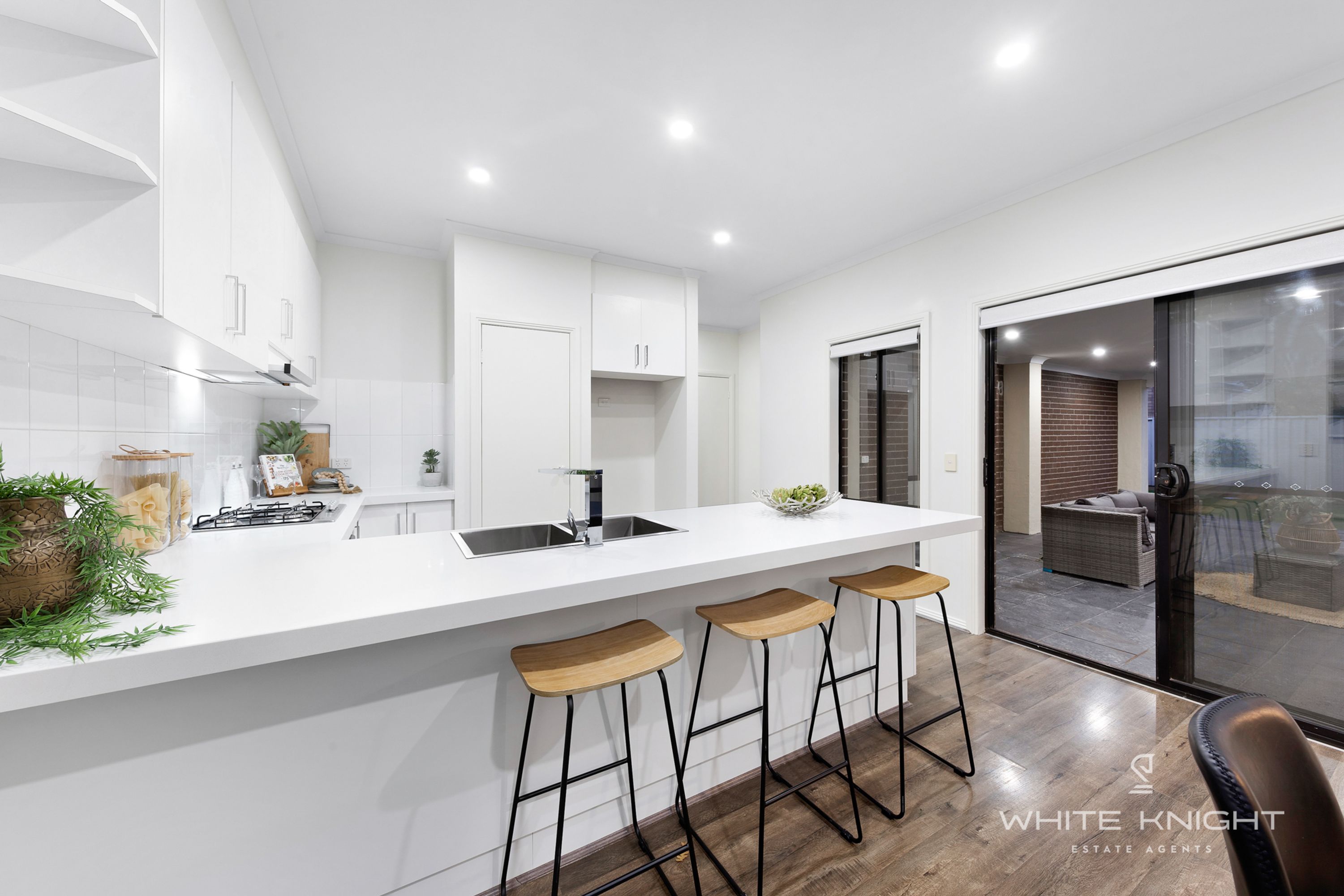 25 Blakeville Drive, Caroline Springs VIC 3023, Caroline Springs - Thumbnail 3
