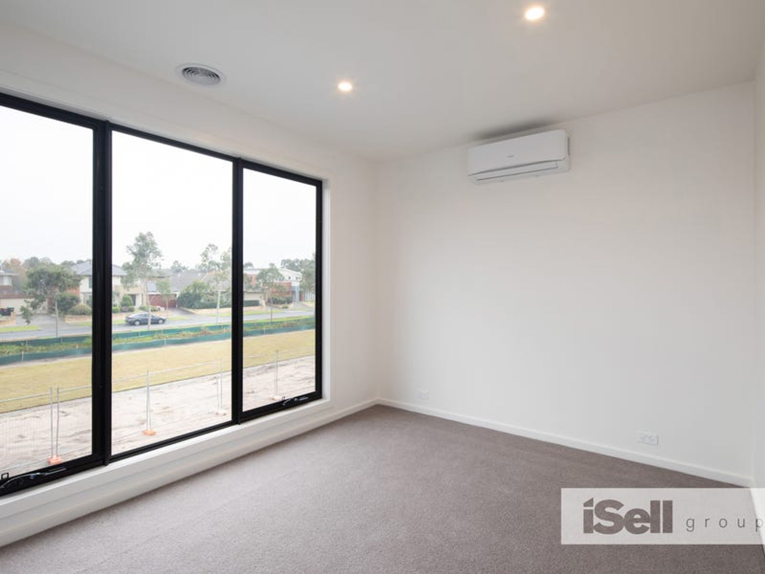 8 Azure Crescent, Keysborough - Thumbnail 6