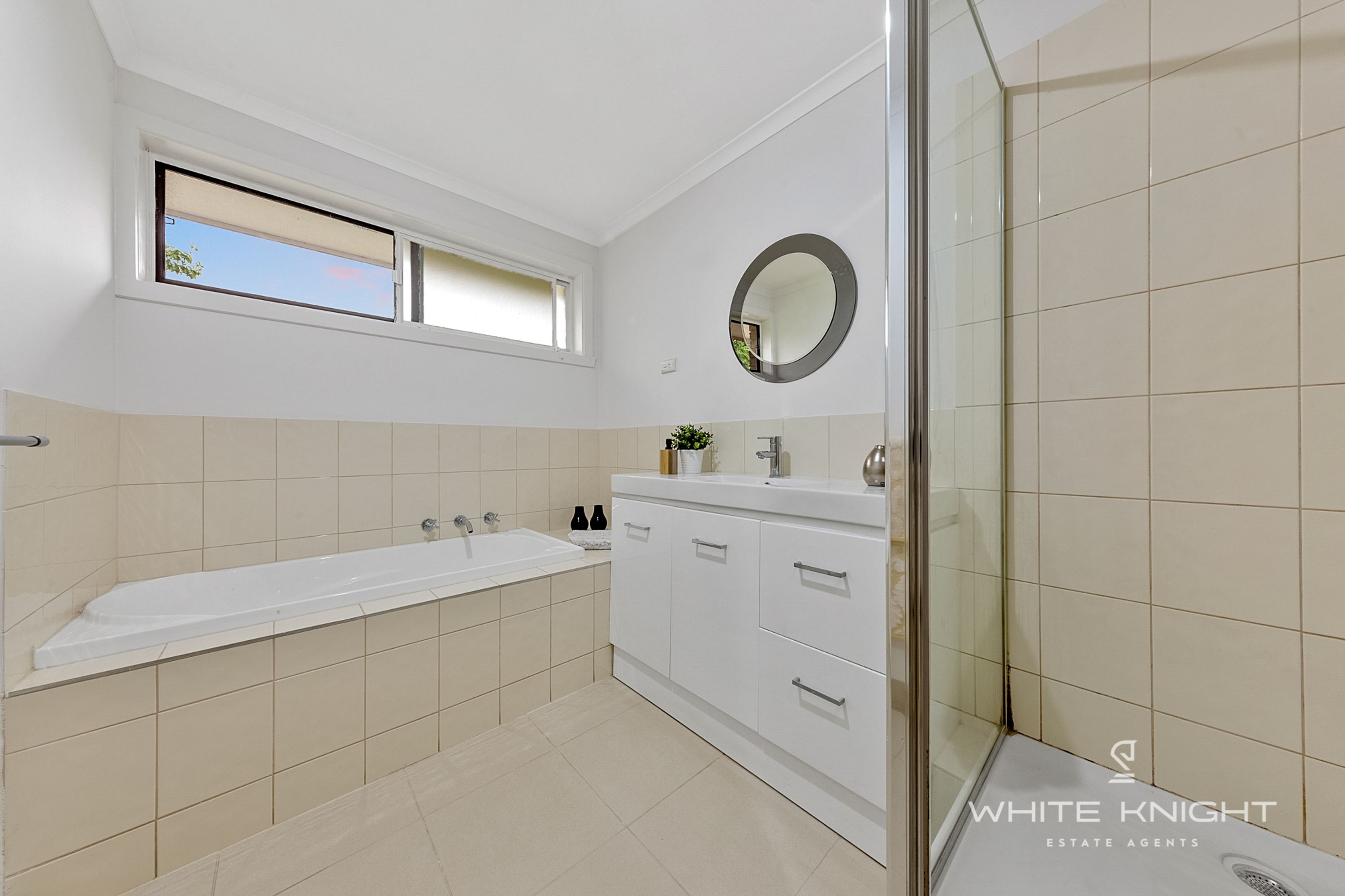 86 Odessa Avenue, Keilor Downs VIC 3038, Keilor Downs - Thumbnail 4
