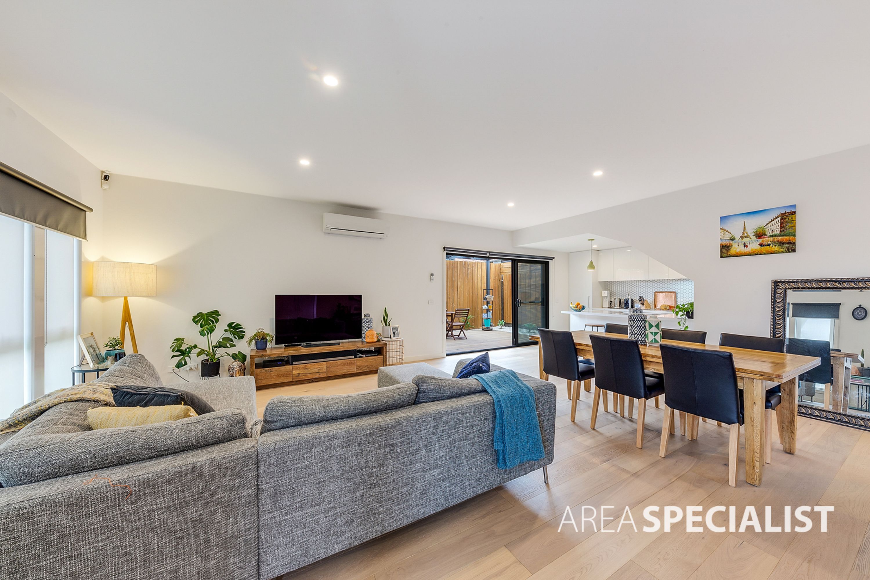 1B Dyson Street, Reservoir VIC 3073, Reservoir - Thumbnail 4
