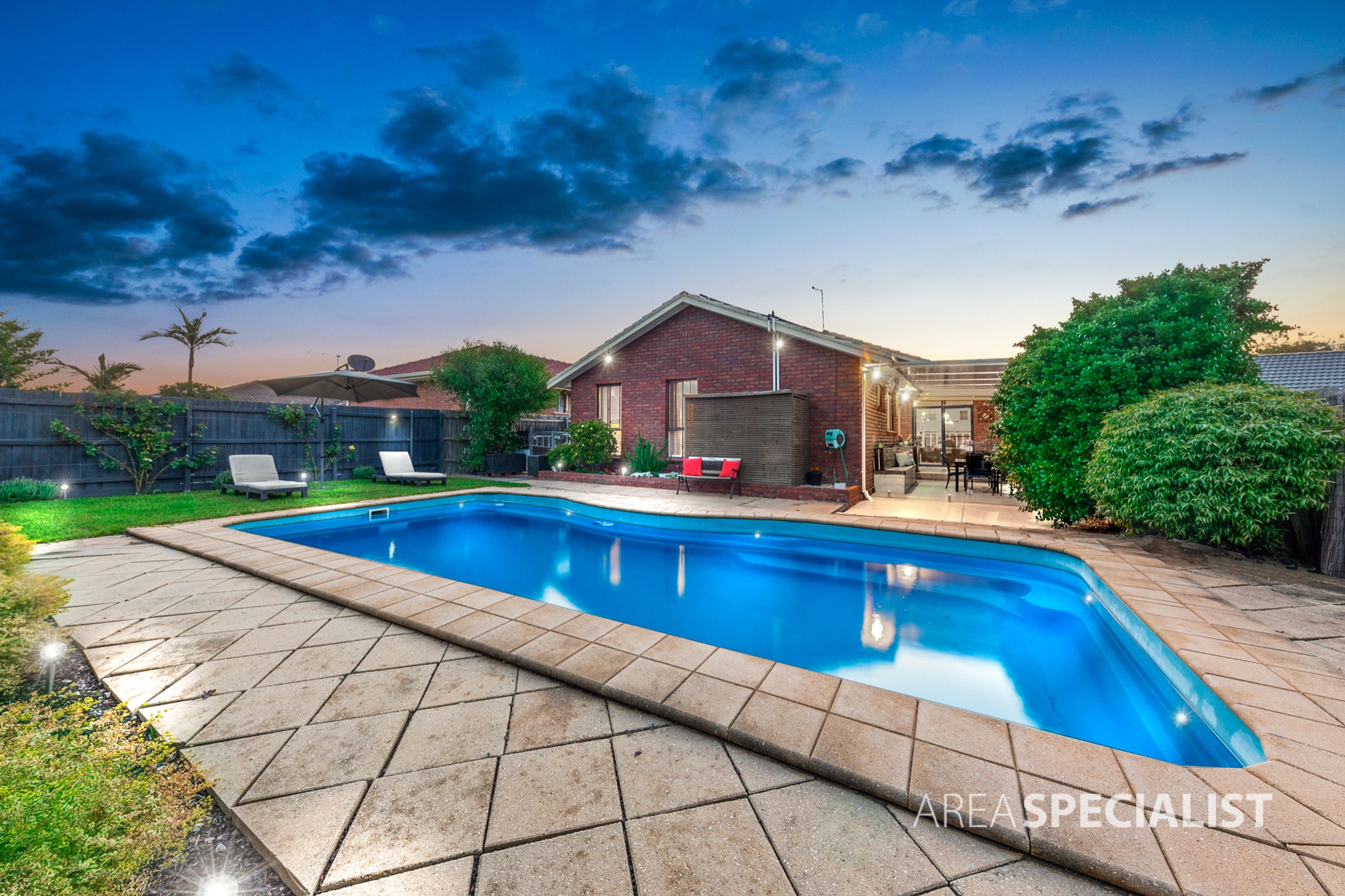 64 Chichester Drive, Taylors Lakes VIC 3038, Taylors Lakes - Thumbnail 2