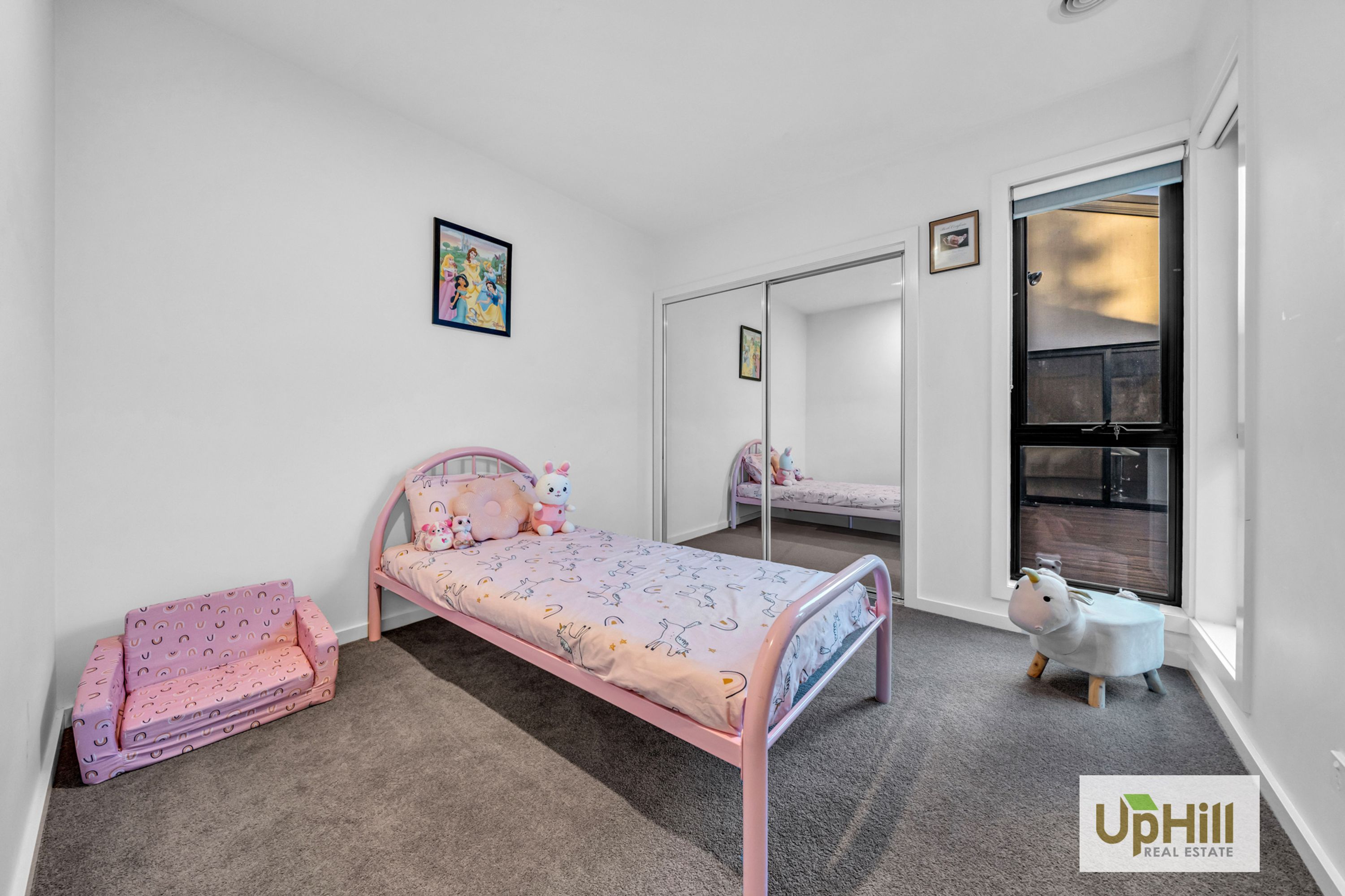 12 Montevideo Lane, Clyde North - Thumbnail 7