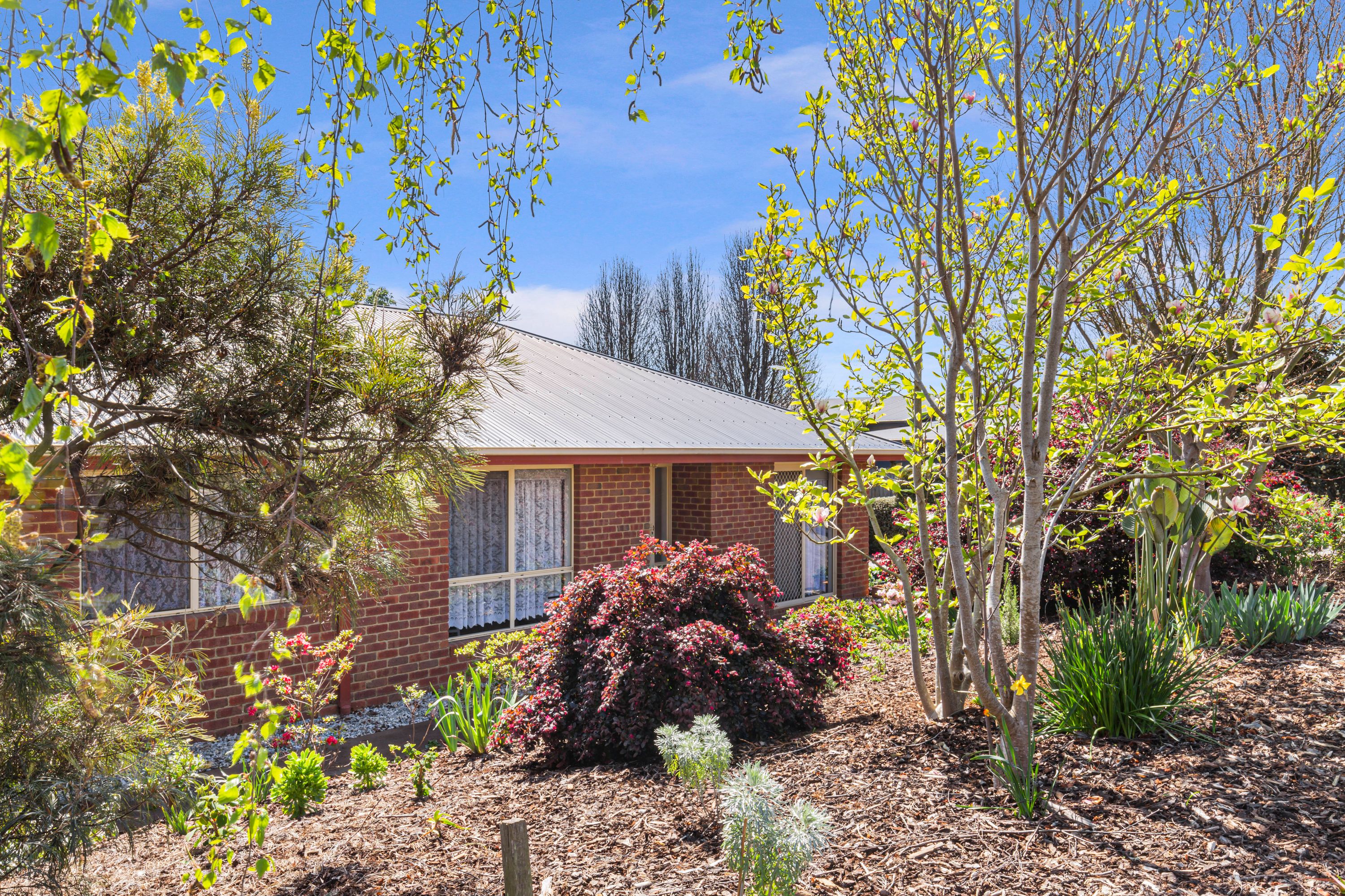 60 Chamberlain Drive, Leongatha - Image 1