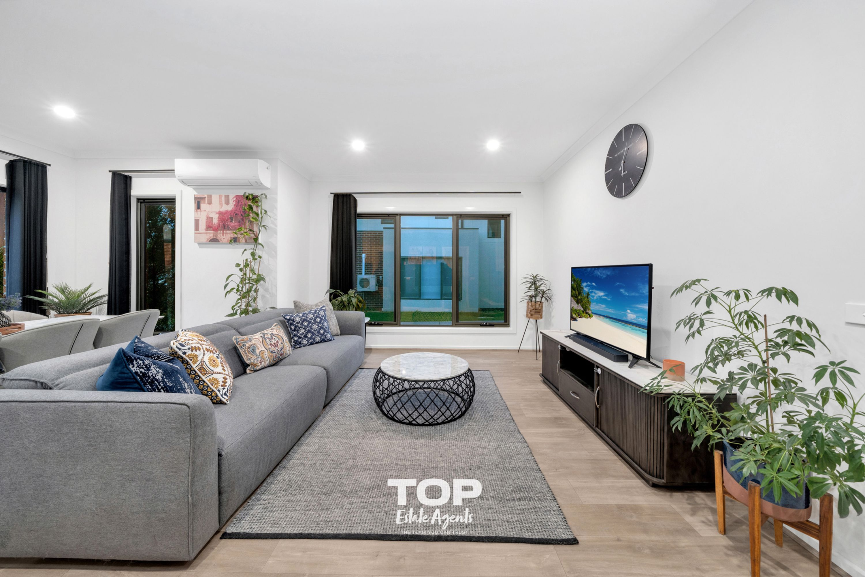 8 Manzanilla Way, Lynbrook - Thumbnail 5