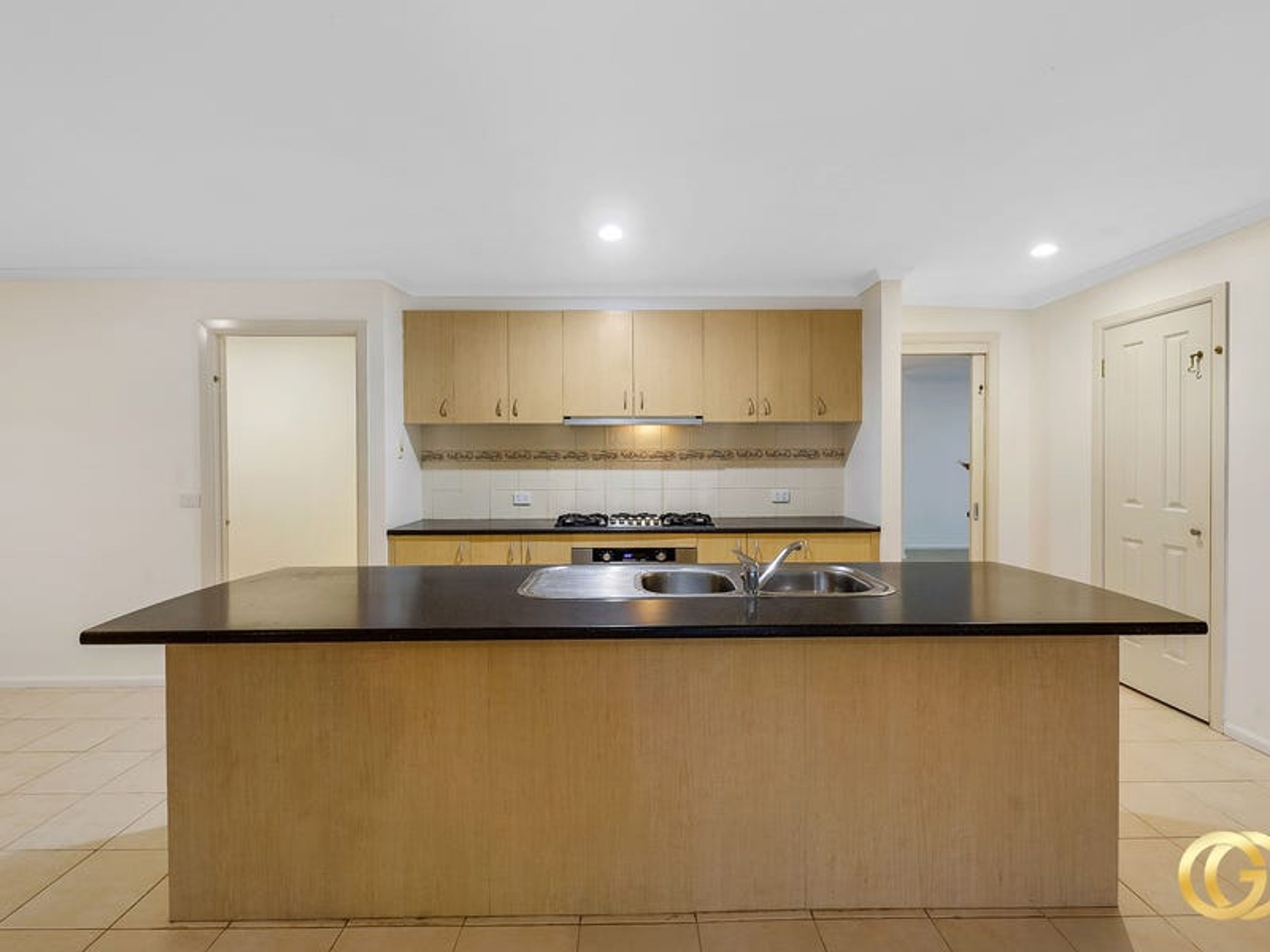 4 Fetlock Lane, Cranbourne East - Thumbnail 7