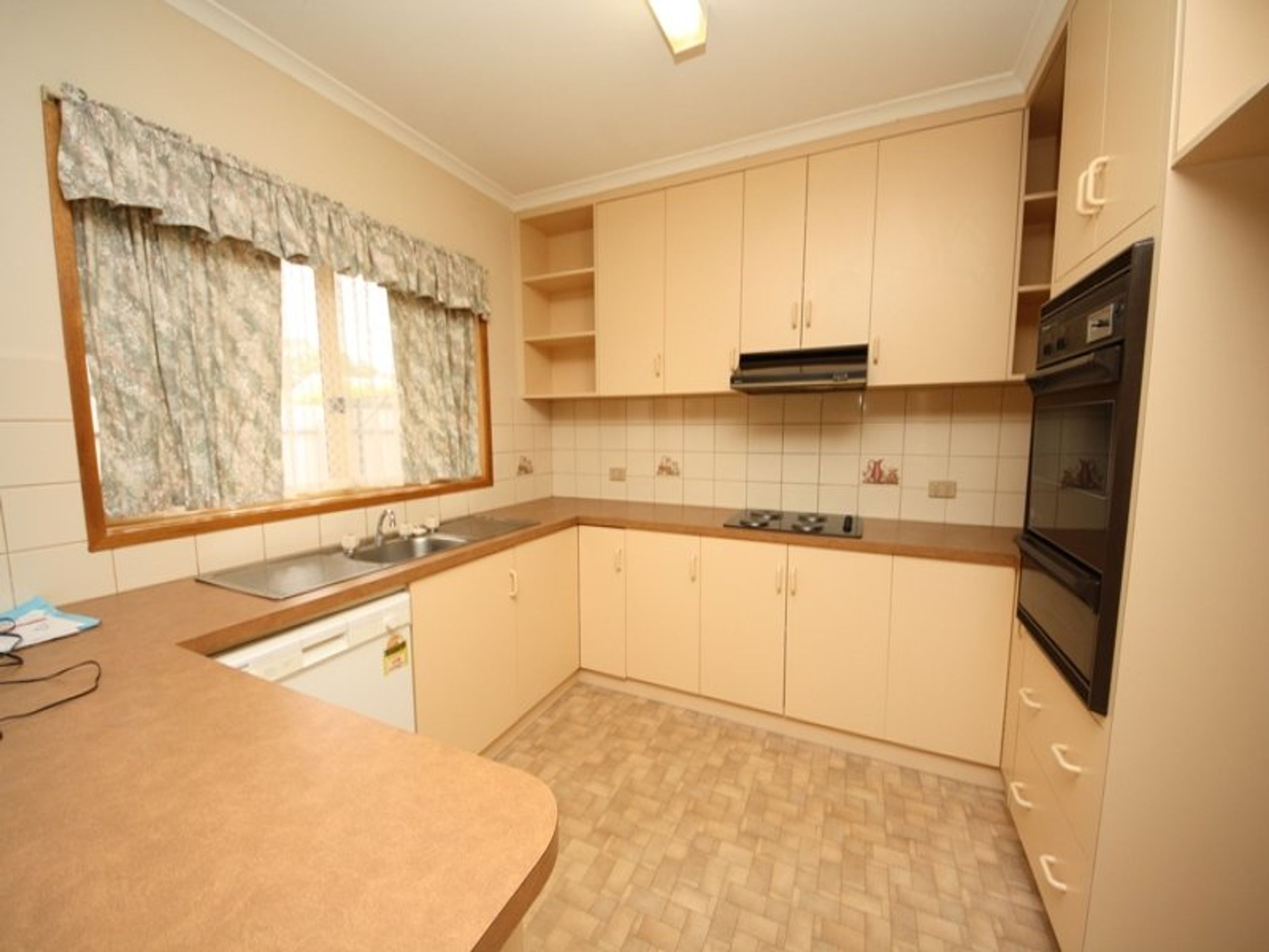 3/114 Barnes Boulevard, Horsham VIC 3400, Horsham - Thumbnail 8
