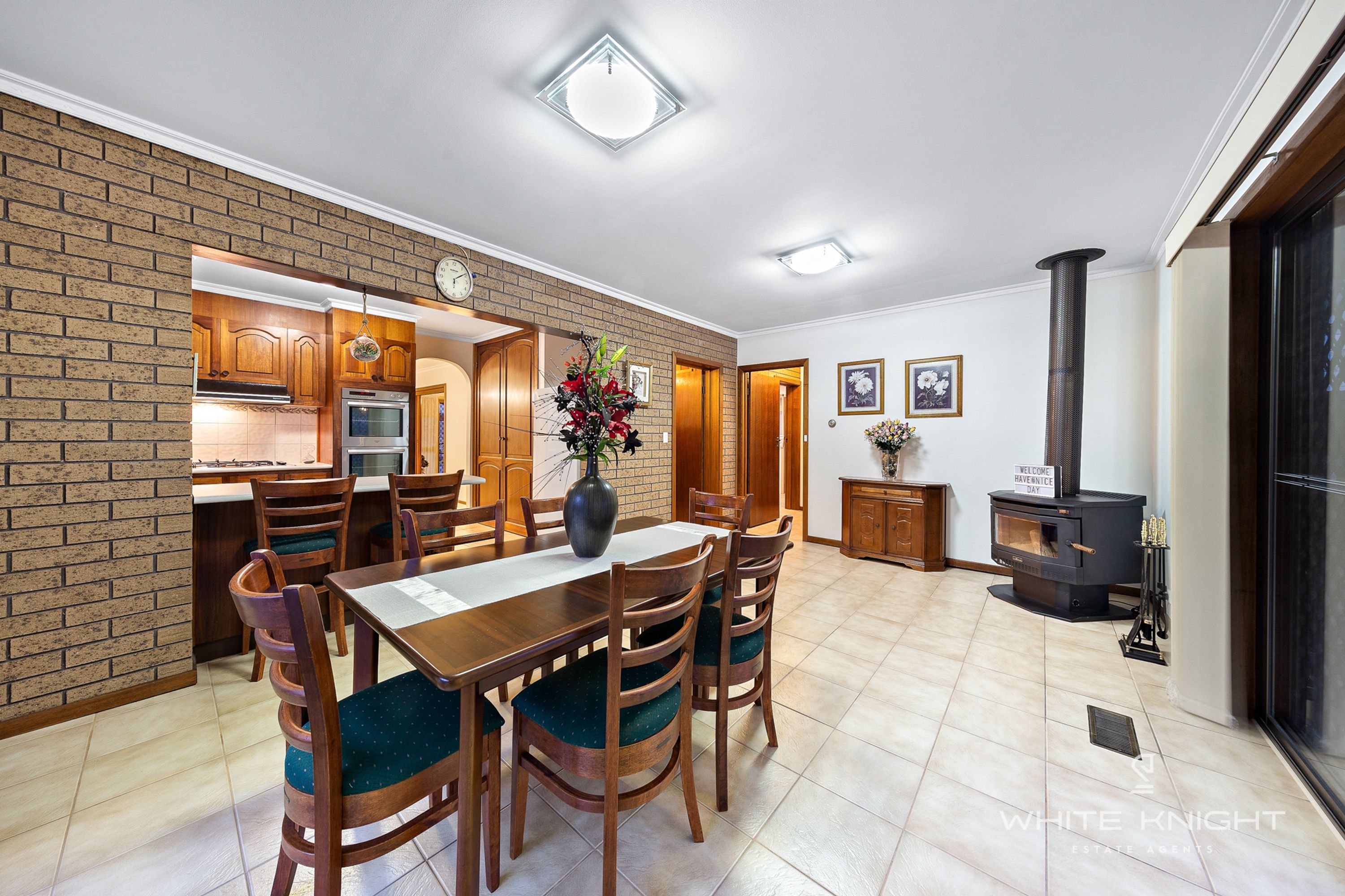 18 Corunna Avenue, St Albans VIC 3021, St Albans - Thumbnail 7
