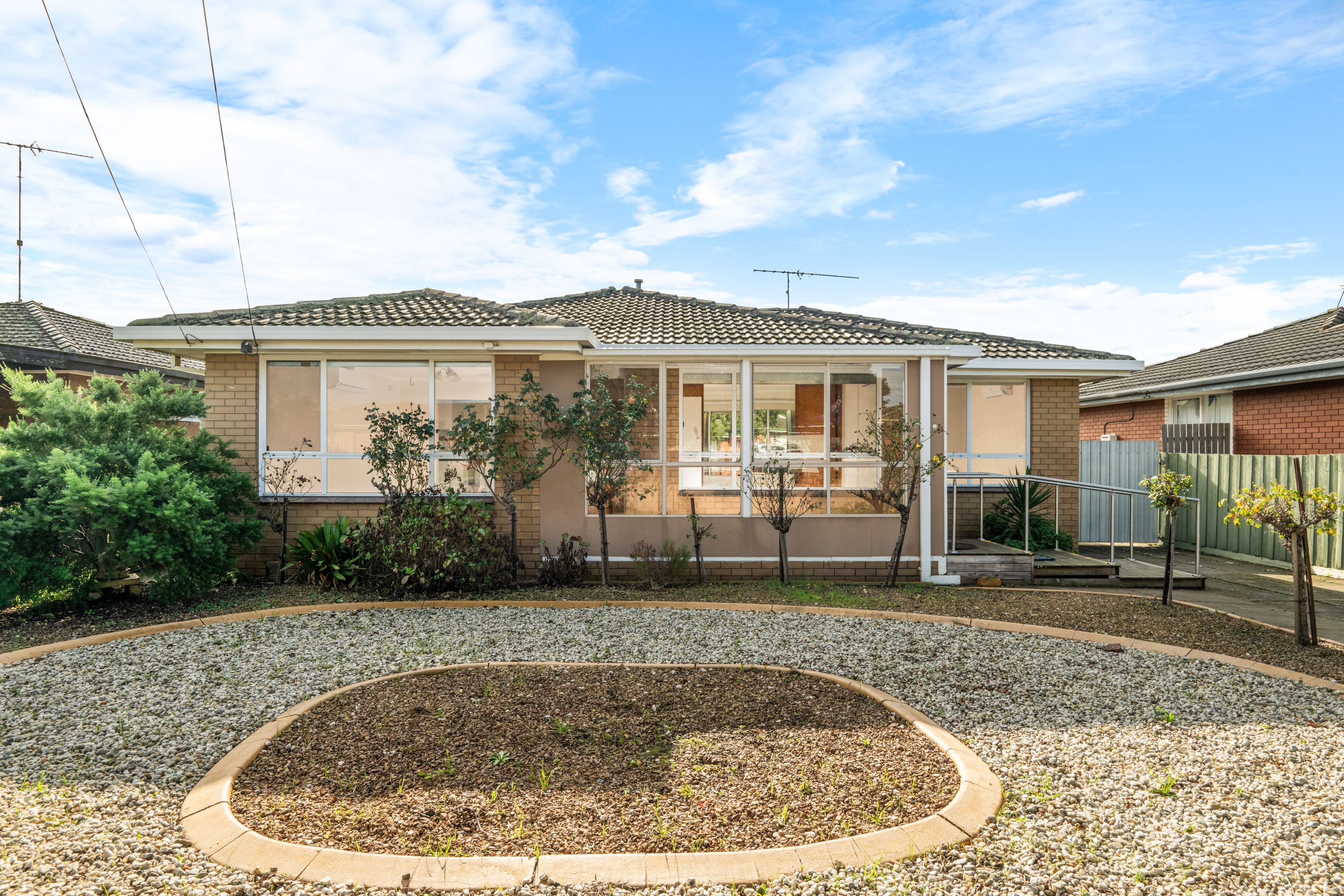 6 Marilyn Close, Corio VIC 3214