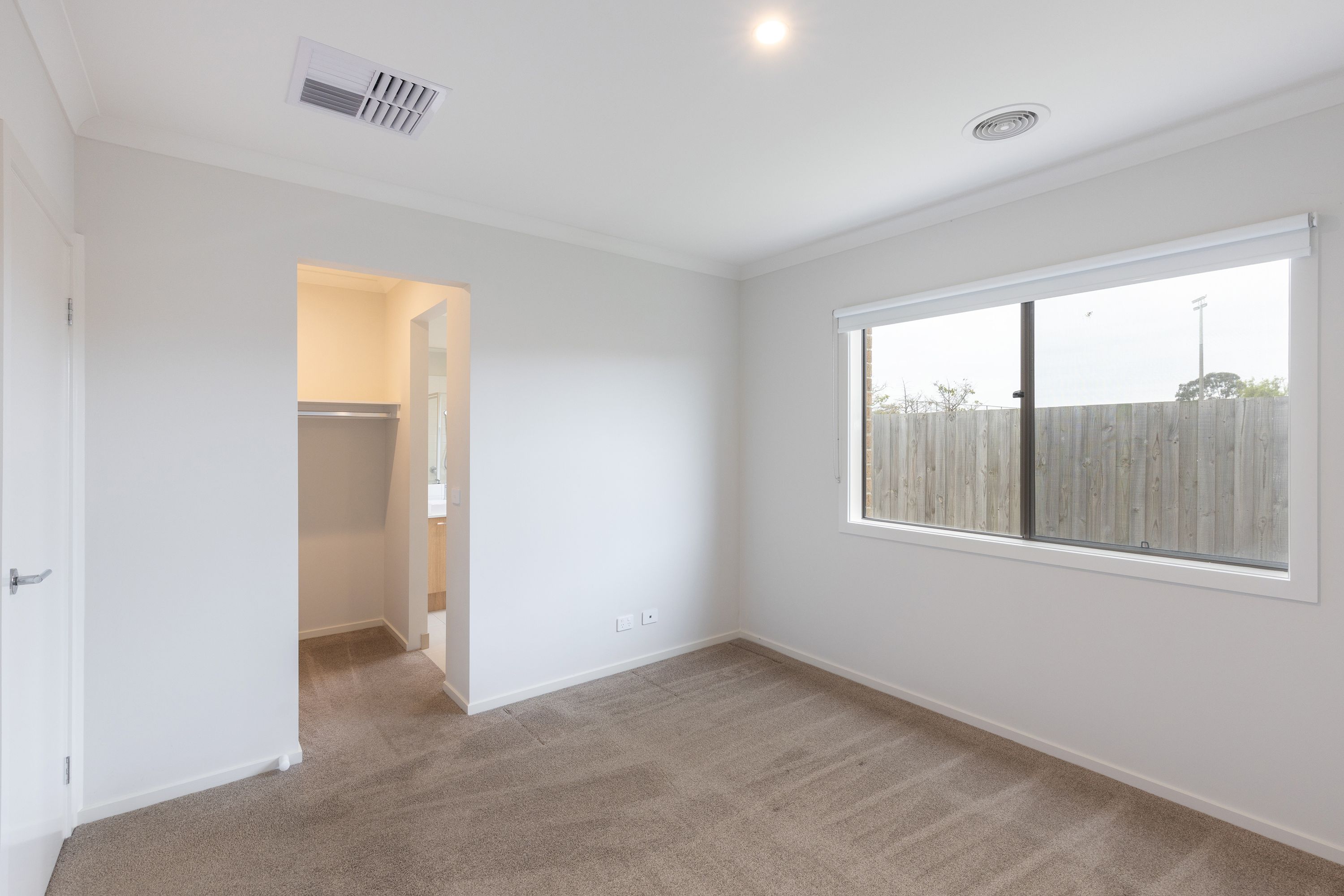 14 Yellowbox Drive, Keysborough - Thumbnail 7