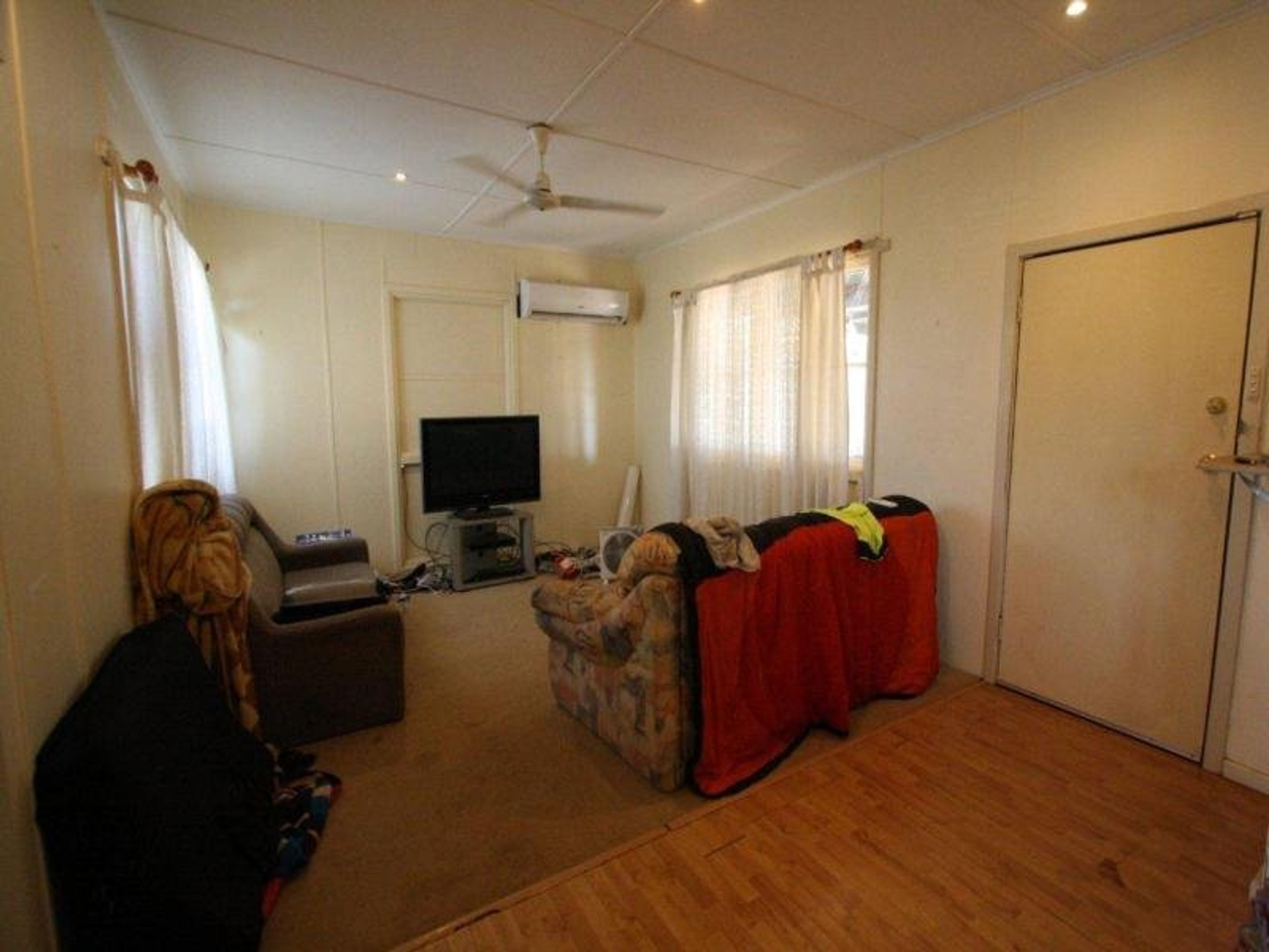 50 Roberts Street, South Hedland, South Hedland - Thumbnail 2