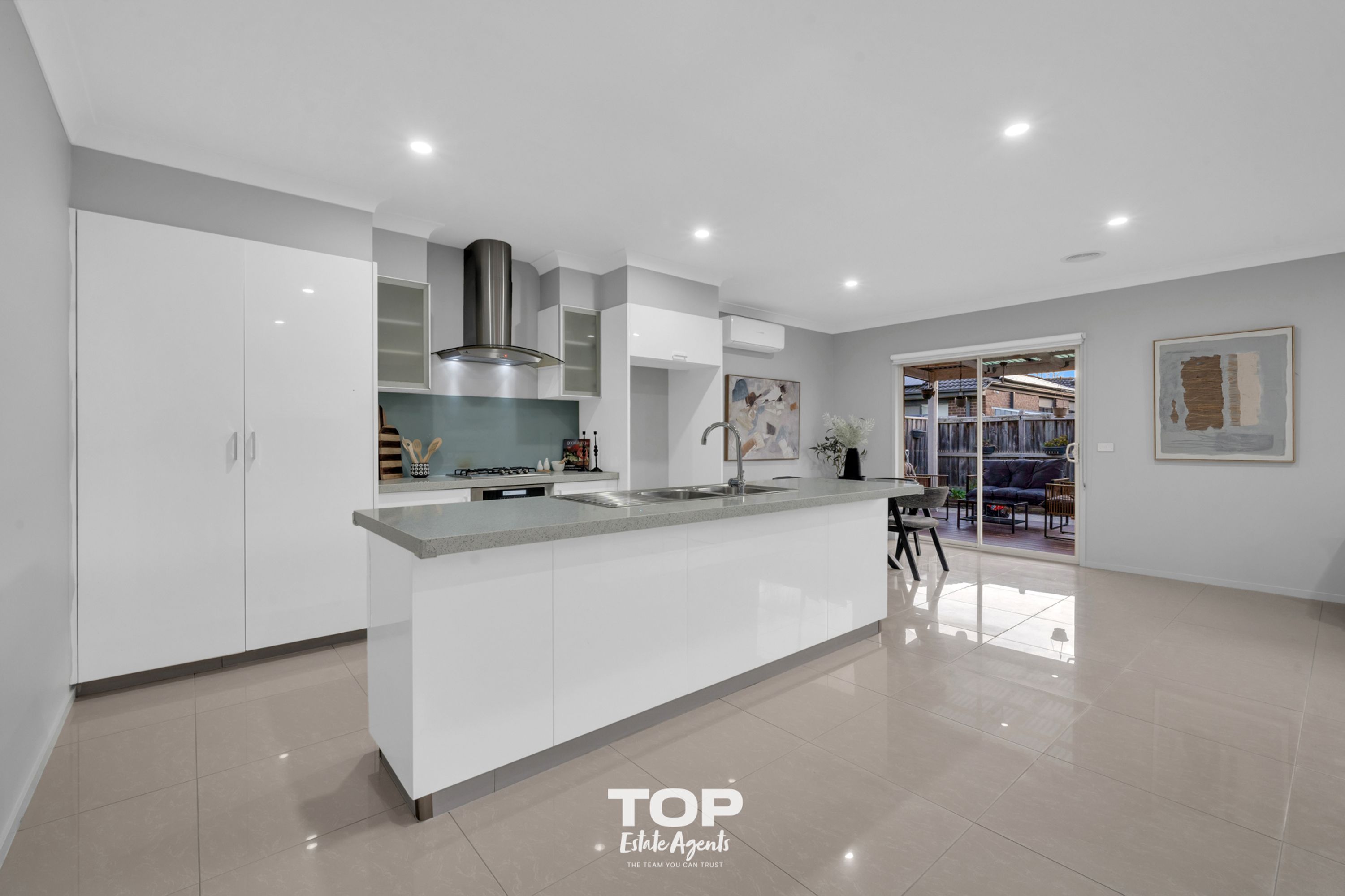 31 Paxford Drive, Cranbourne North - Thumbnail 6