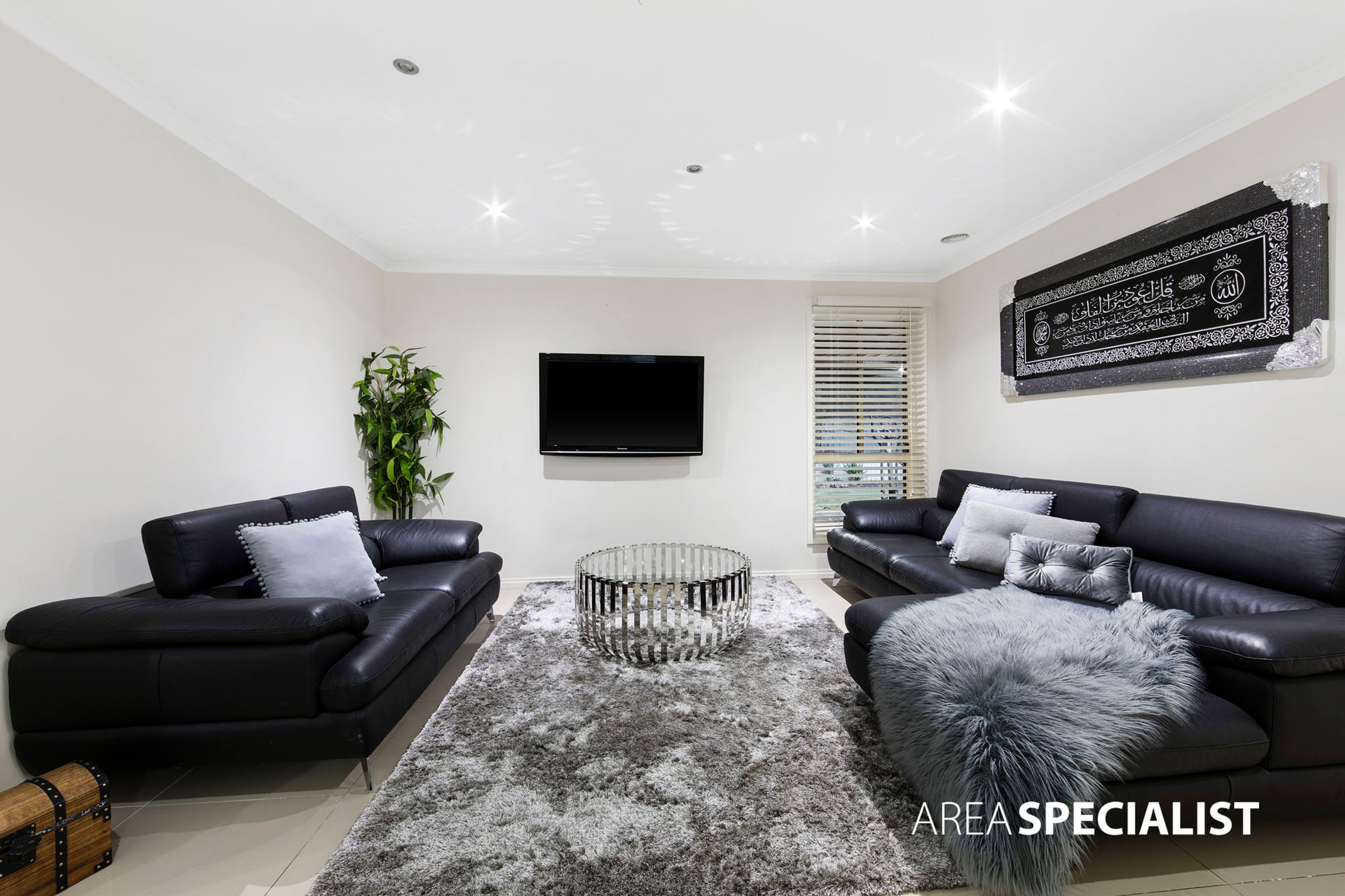 8 Stamford Grove, Caroline Springs VIC 3023, Caroline Springs - Thumbnail 6