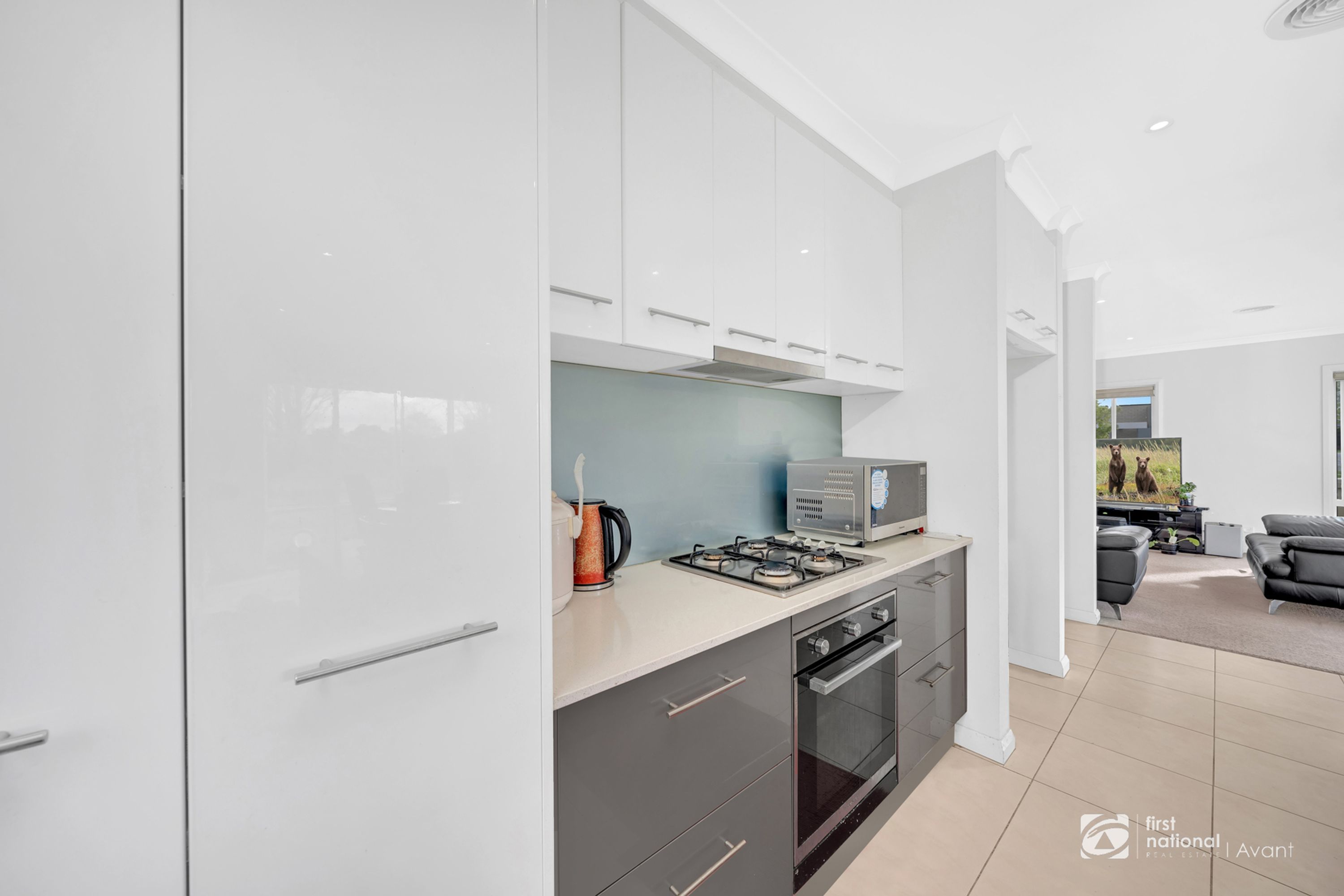 1 Montclair Street, Point Cook - Thumbnail 4
