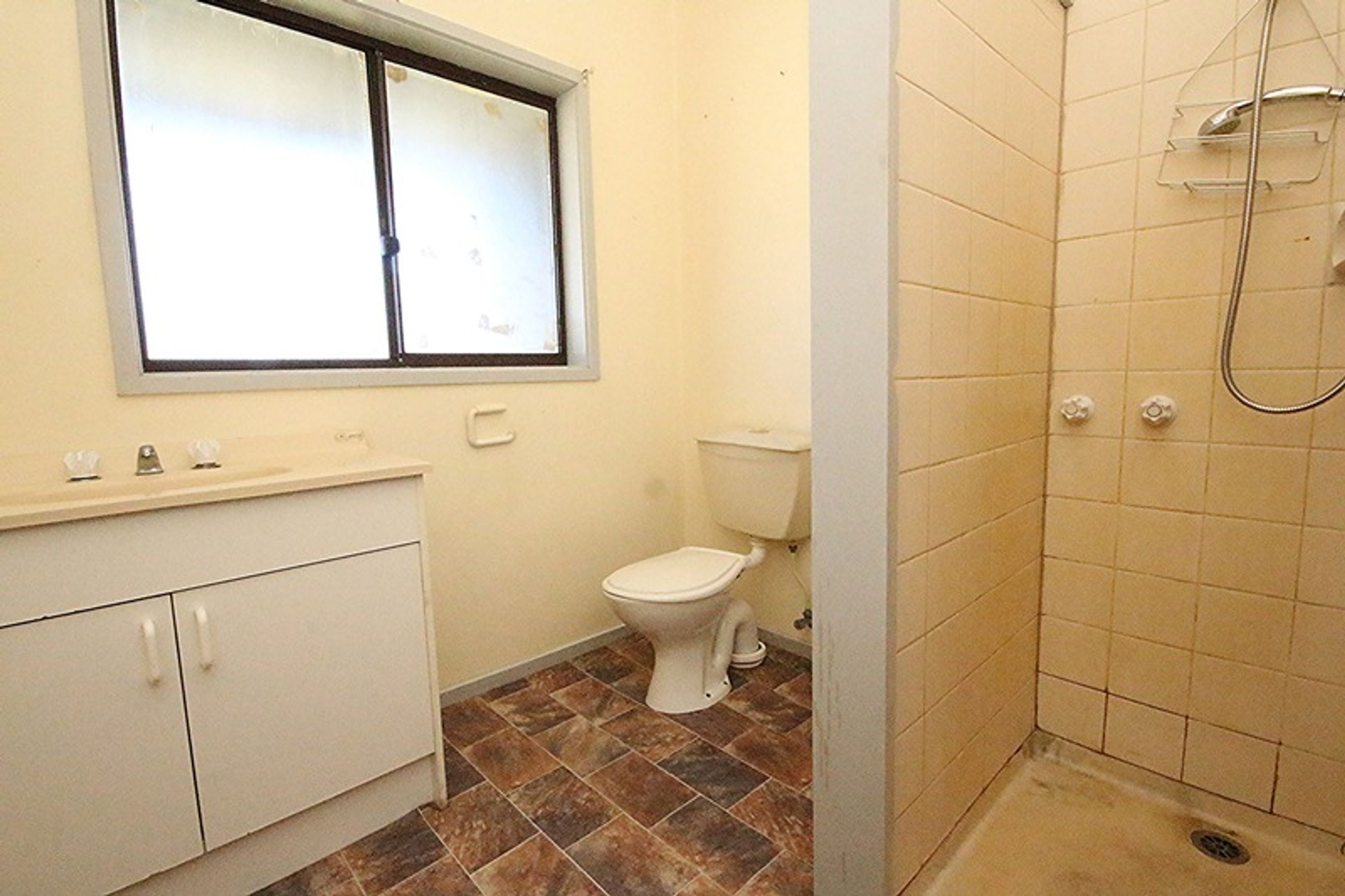 3 & 3a Madden Street, Nhill VIC 3418, Nhill - Thumbnail 7
