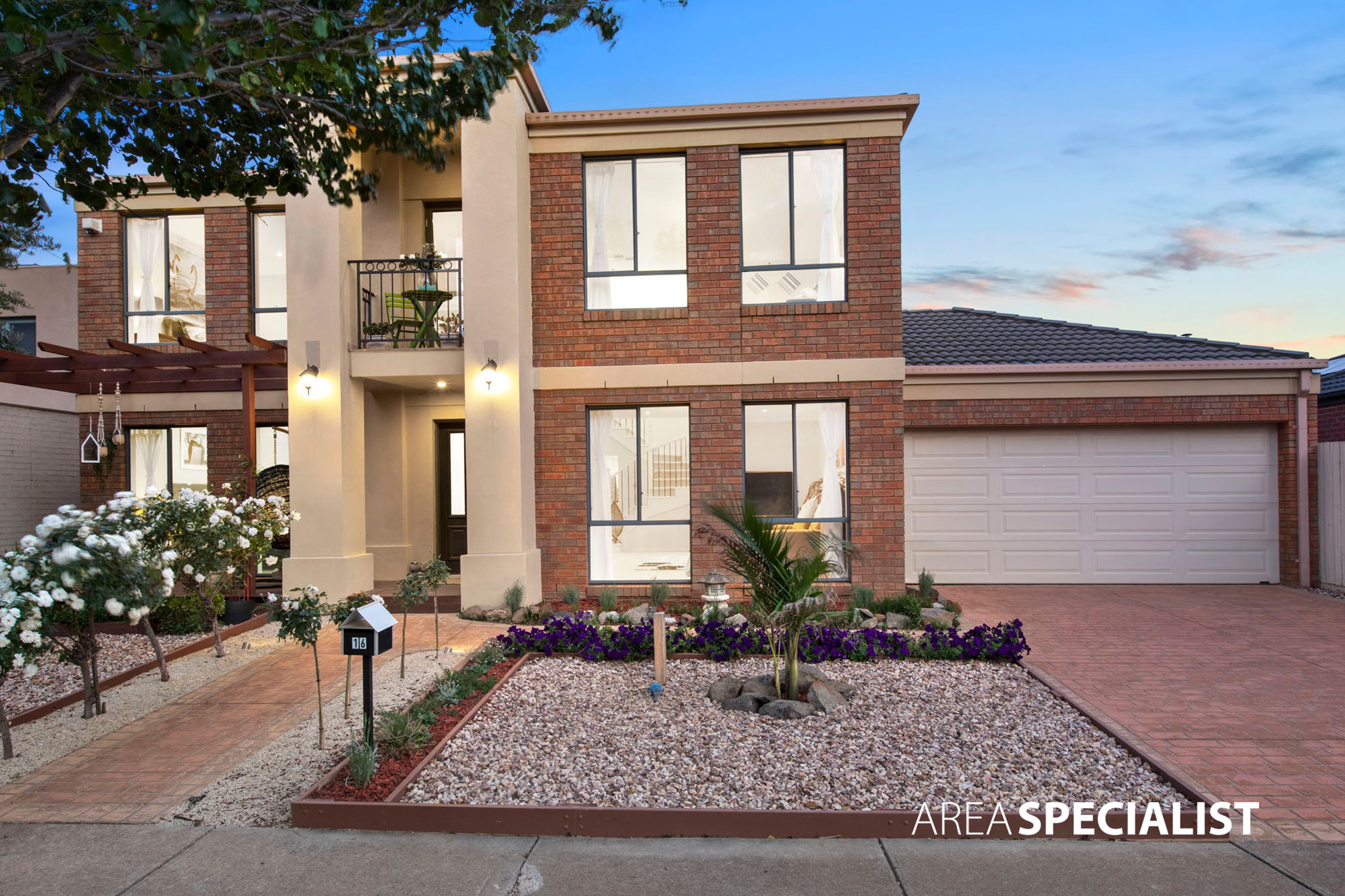 16 Market Terrace, Taylors Hill VIC 3037, Taylors Hill - Thumbnail 3