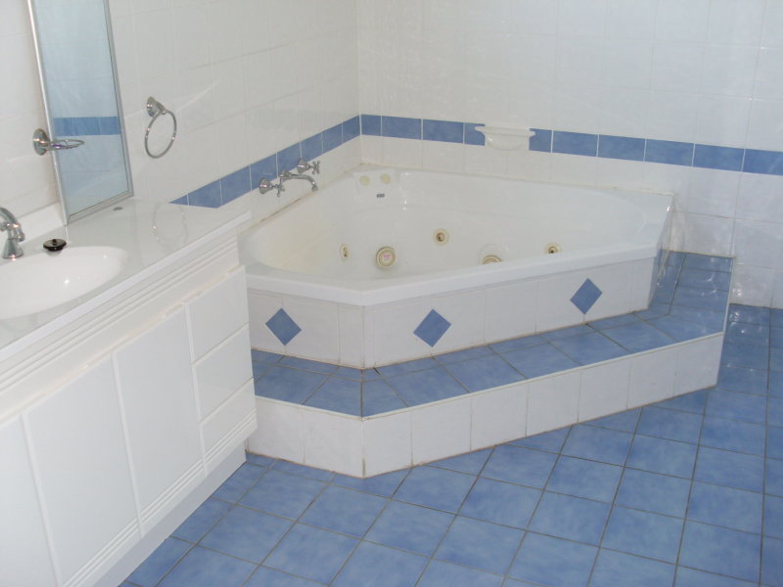 28 Kalkee Road, Horsham VIC 3400, Horsham - Thumbnail 6