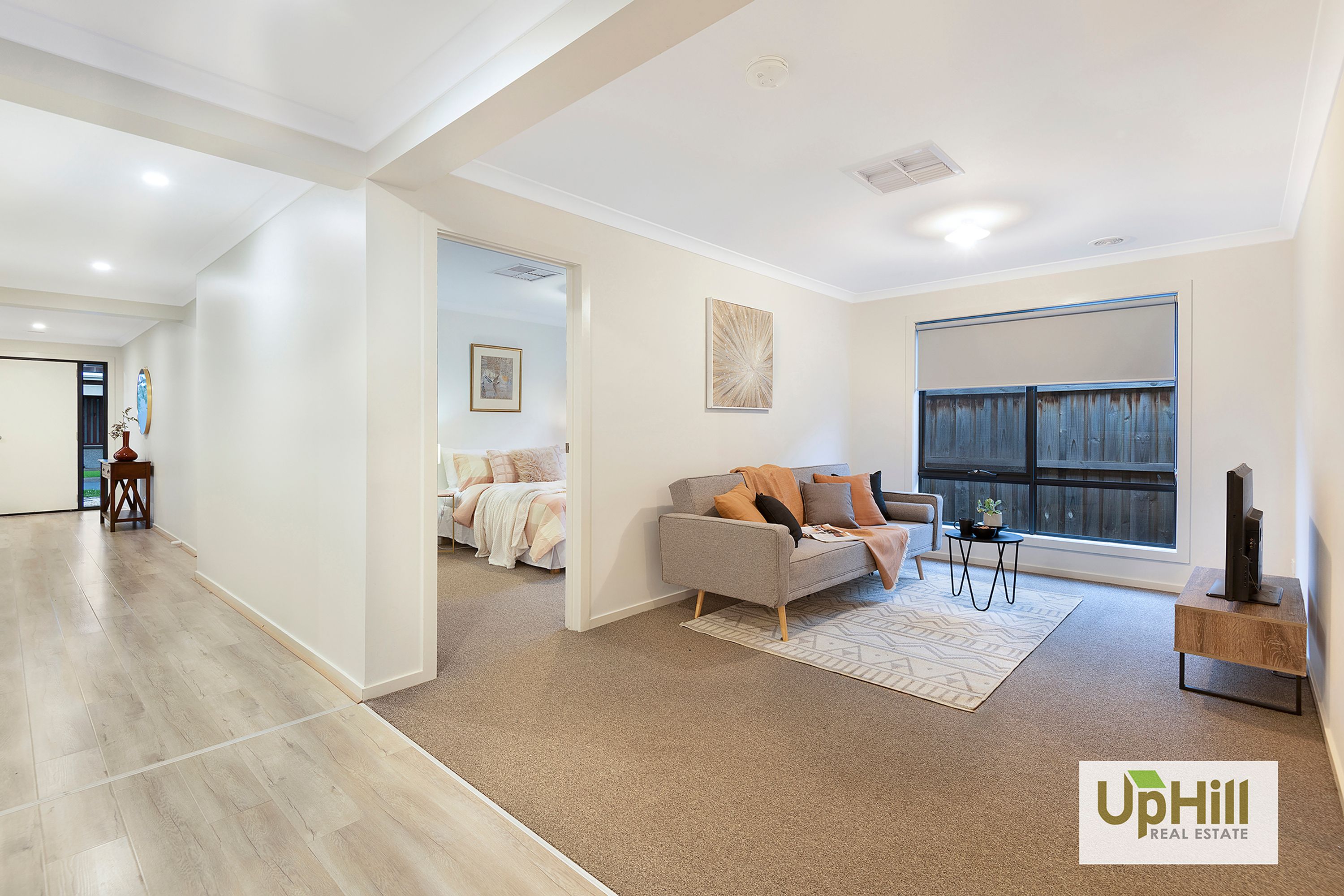 11 Pebblestone Circuit, Clyde North - Thumbnail 7