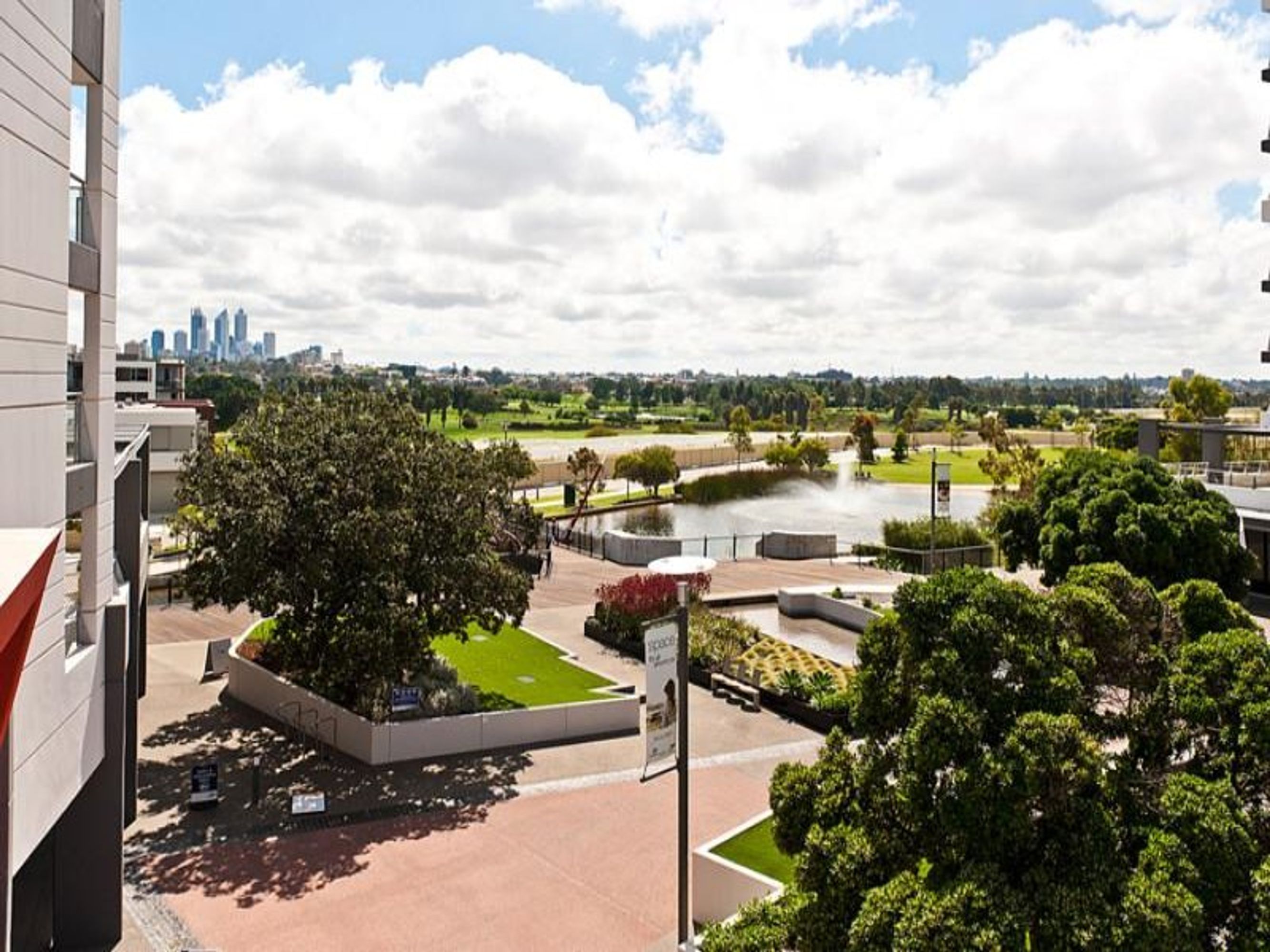 25 The Circus, Burswood - Thumbnail 2