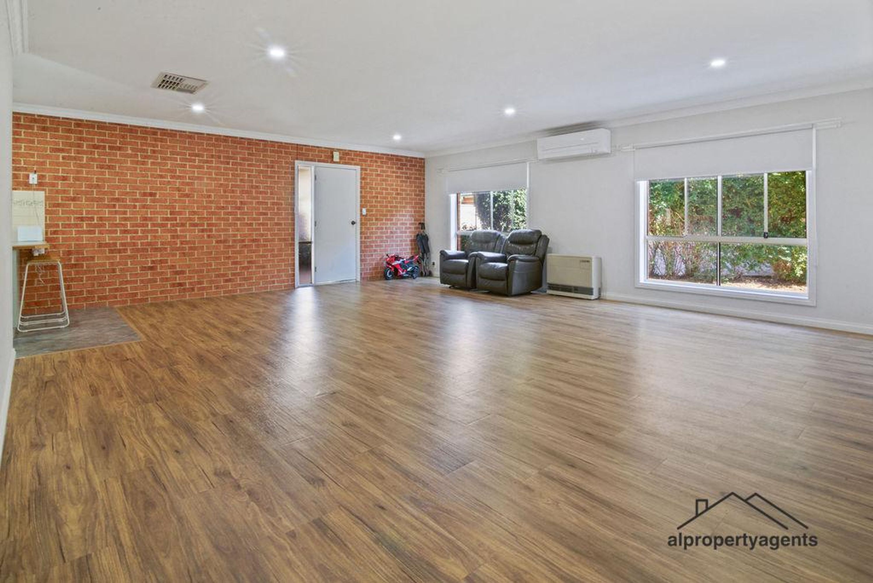 2/169 Natimuk Road, Horsham VIC 3400, Horsham - Thumbnail 4