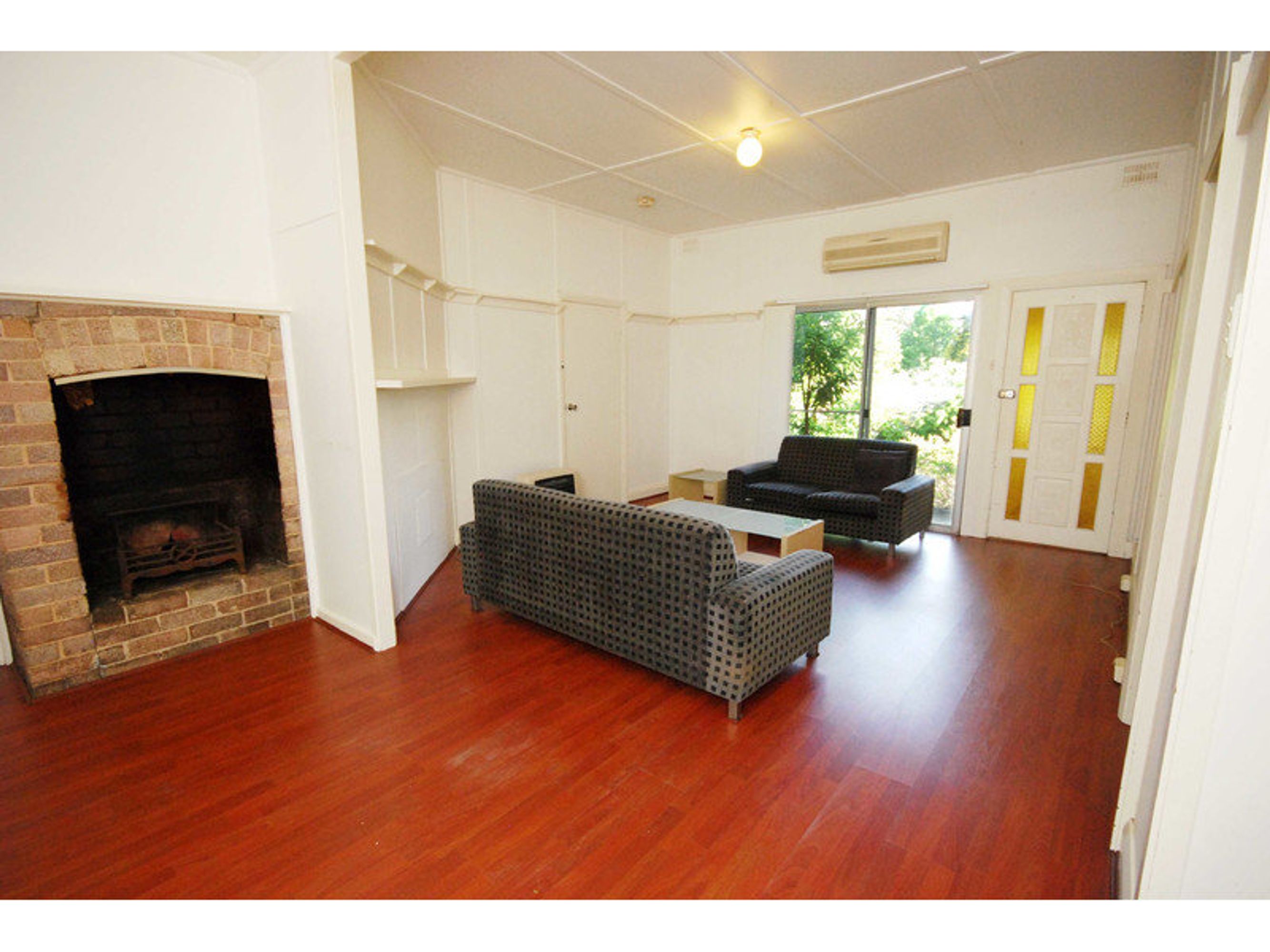 12 Warwick Street, Katoomba - Thumbnail 2
