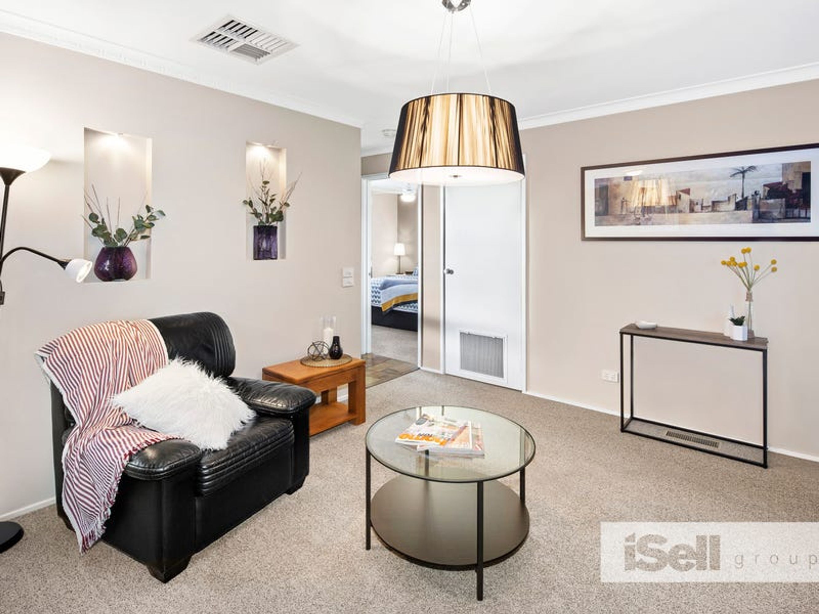 18 Alpine Crescent, Noble Park North - Thumbnail 4