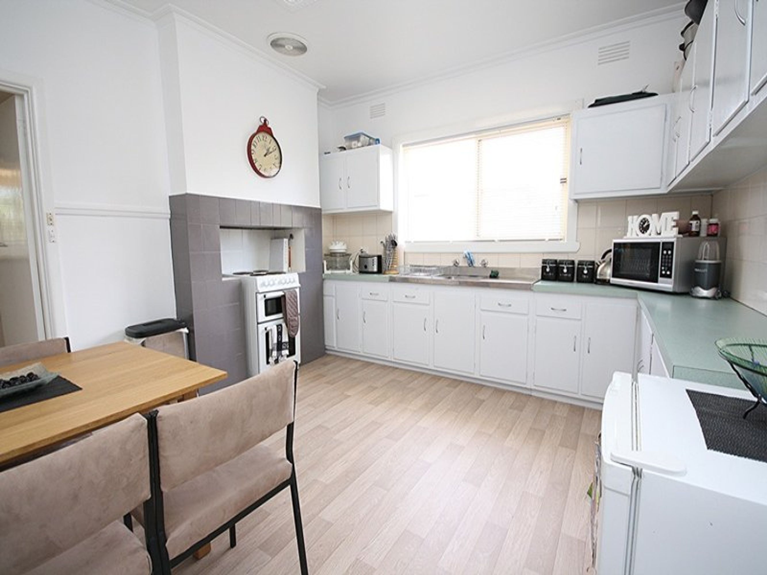 2 Urquhart Street, Horsham VIC 3400, Horsham - Thumbnail 6