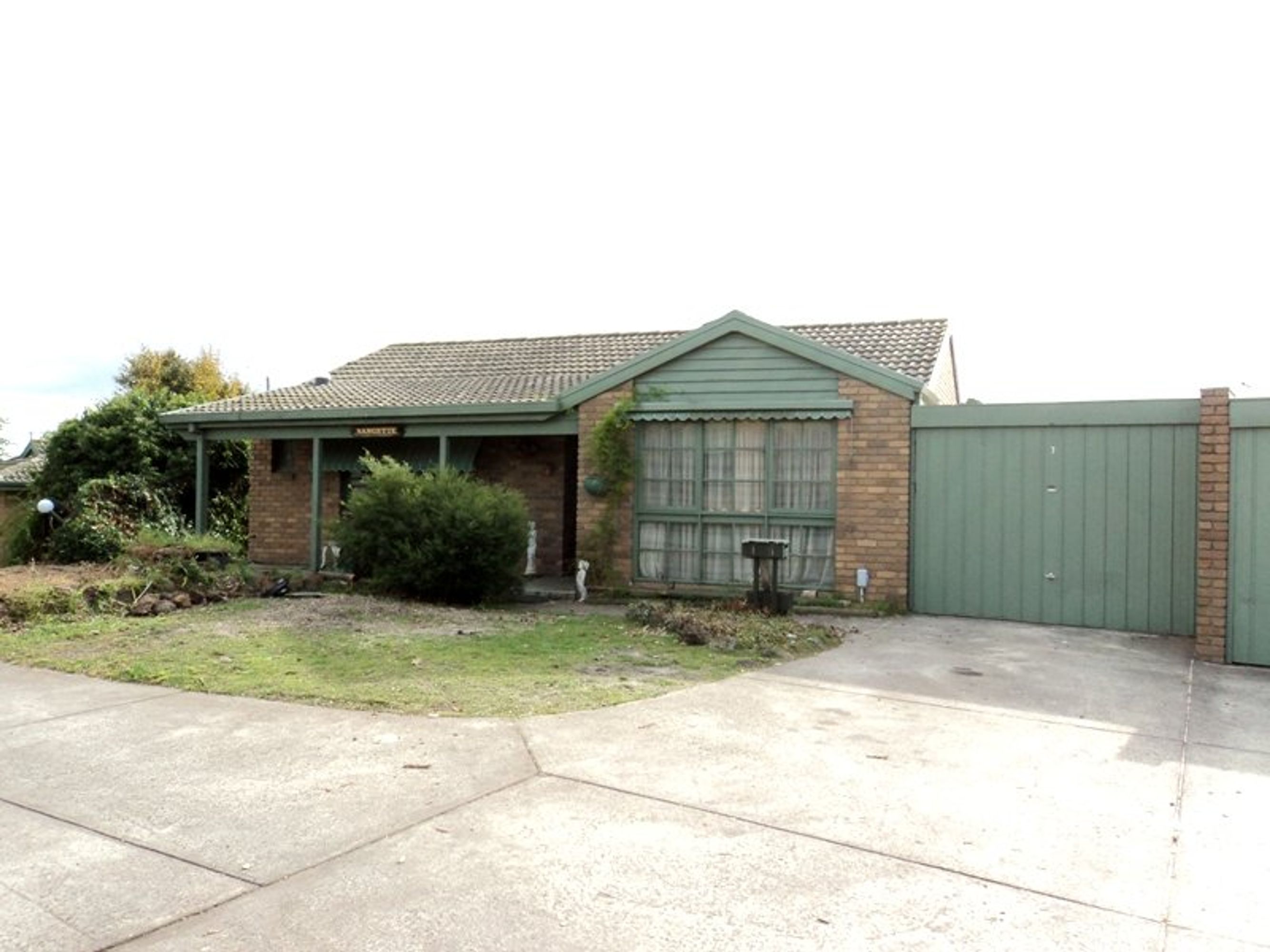 7/138 Westall Road