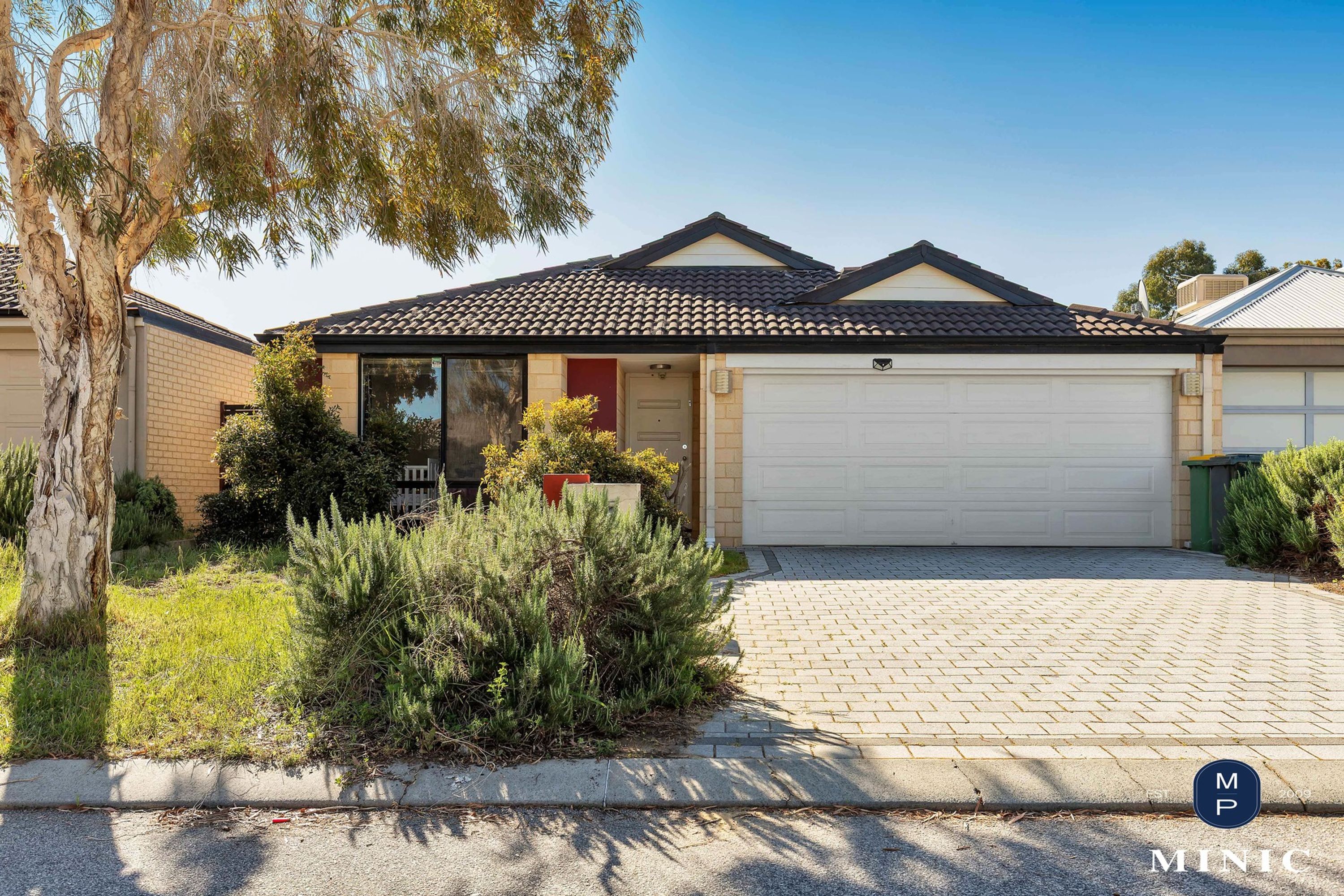 20 Blacksmith Street, Queens Park, Queens Park - Image 1