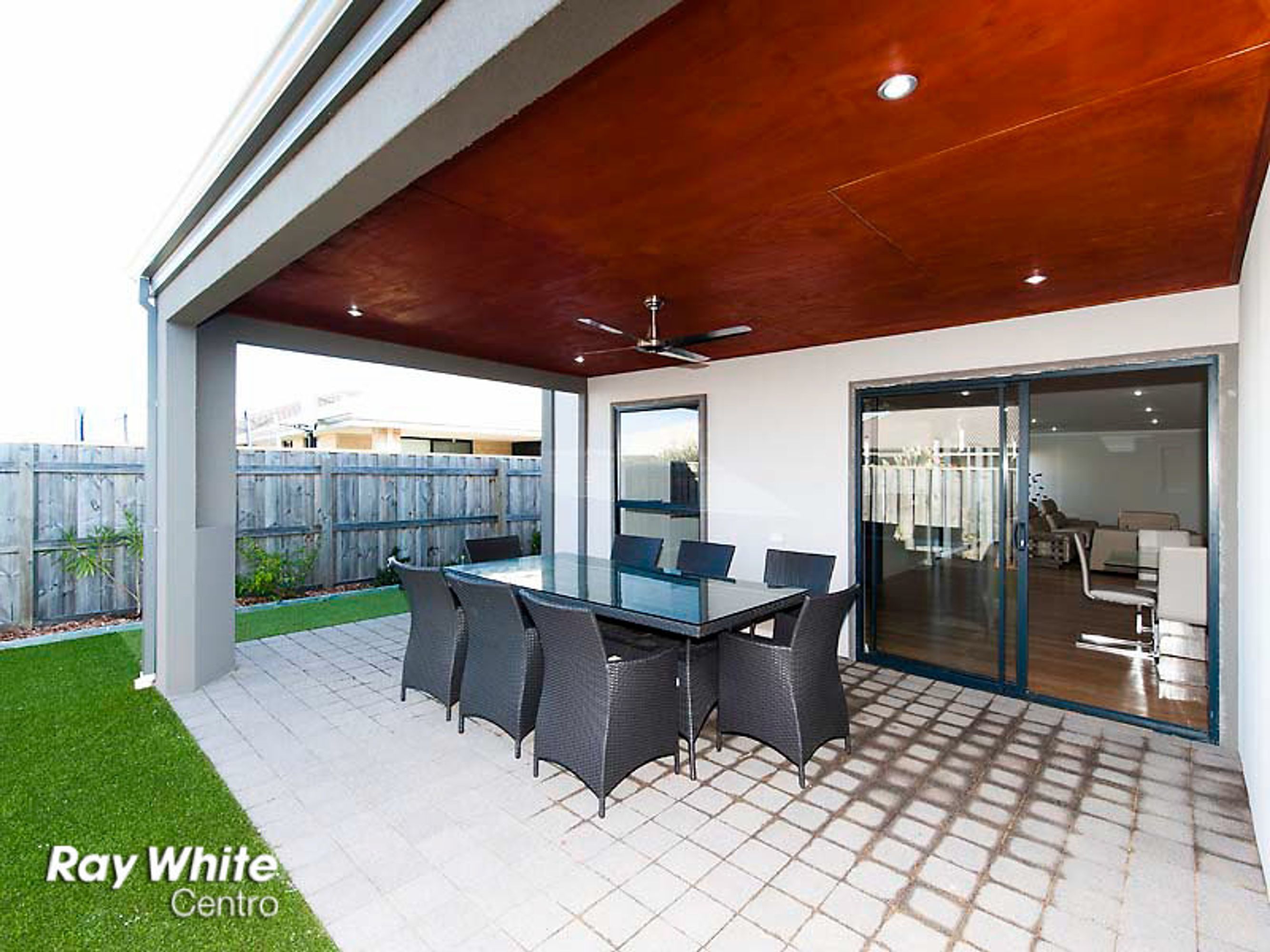 47 Marsdenia Road, Halls Head, WA 6210, Halls Head - Thumbnail 2