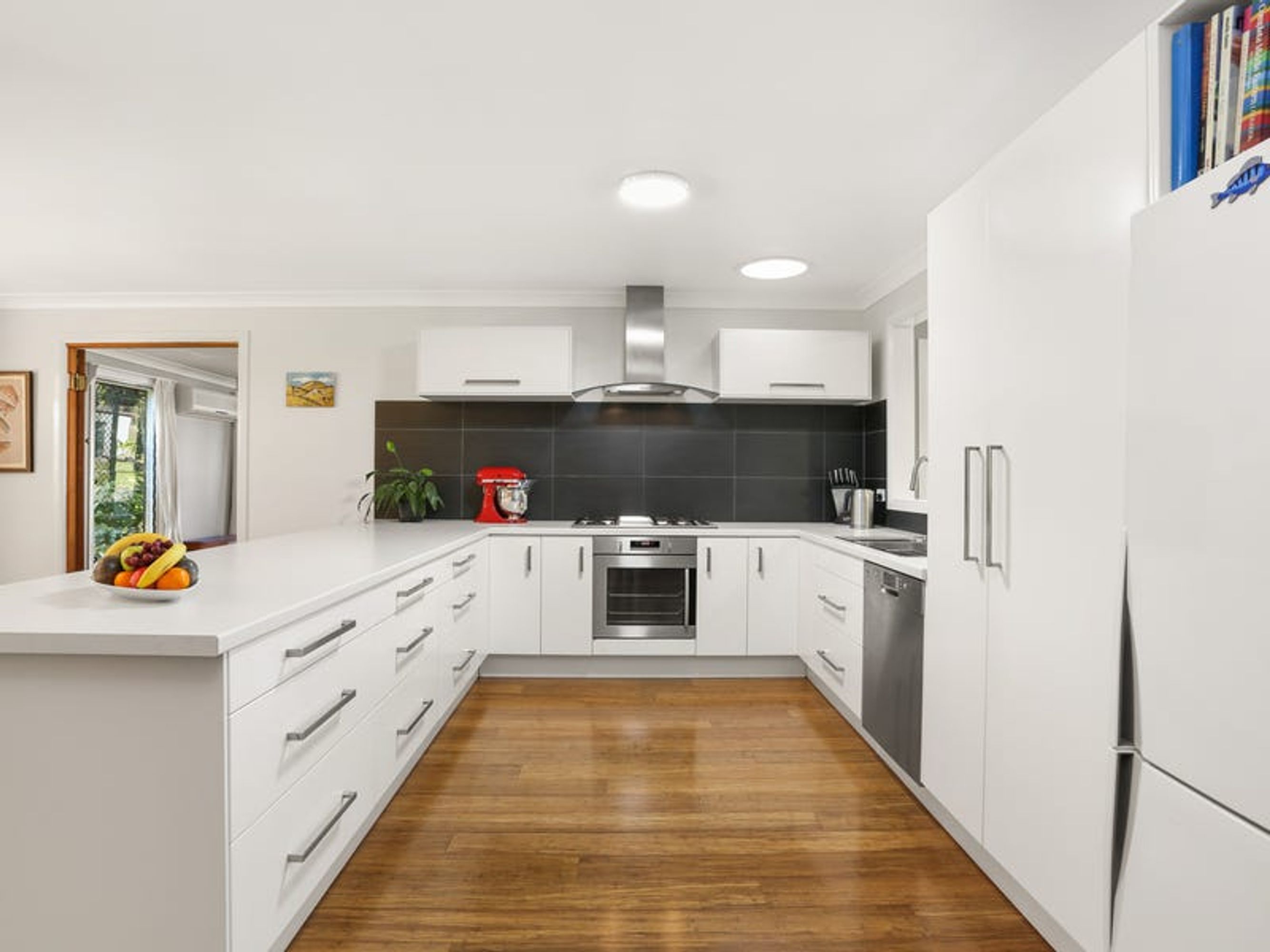 19 Reeves Lane, Lawrence - Thumbnail 4