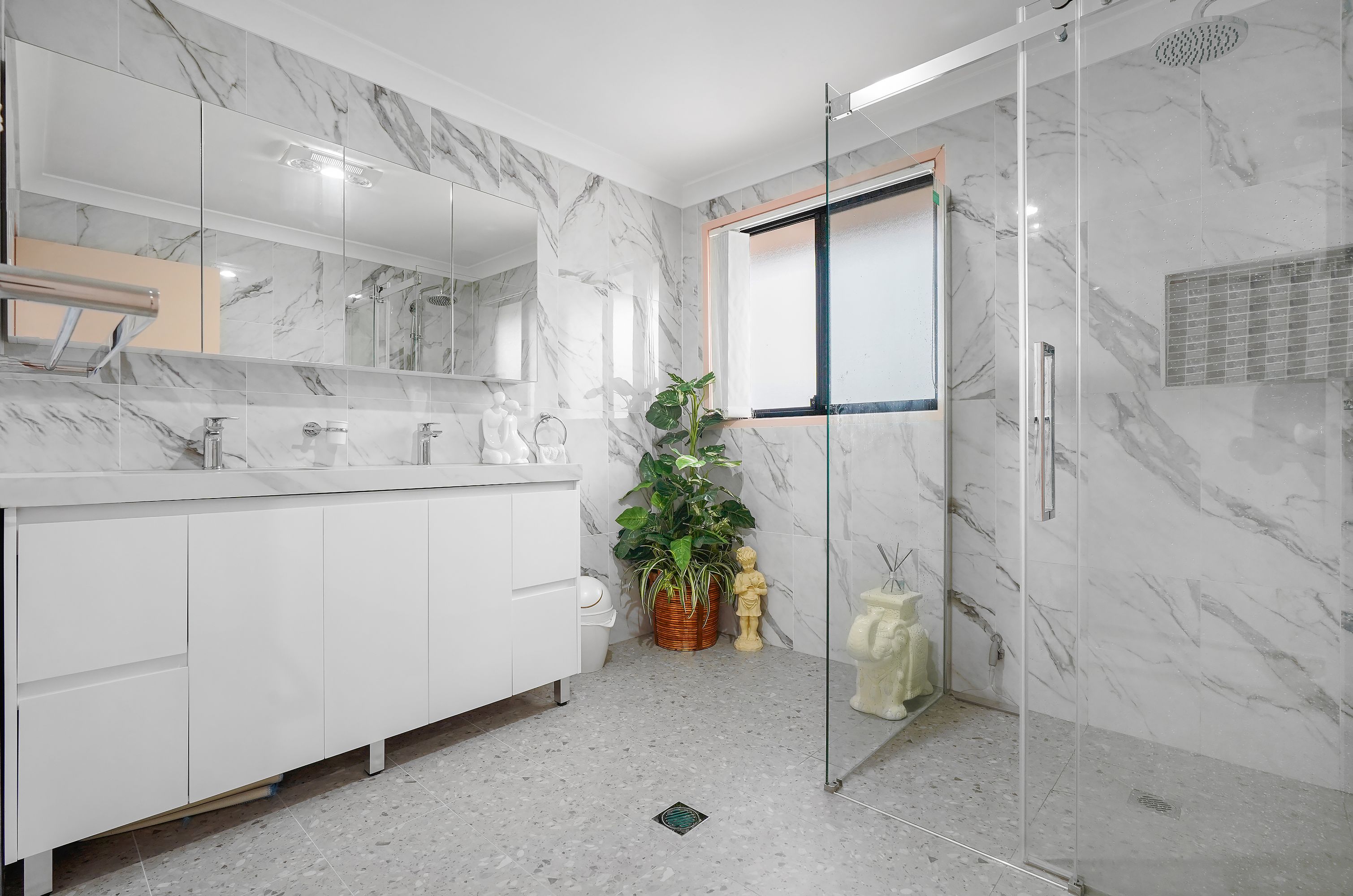 36 Gregorace Place, Bonnyrigg - Thumbnail 6