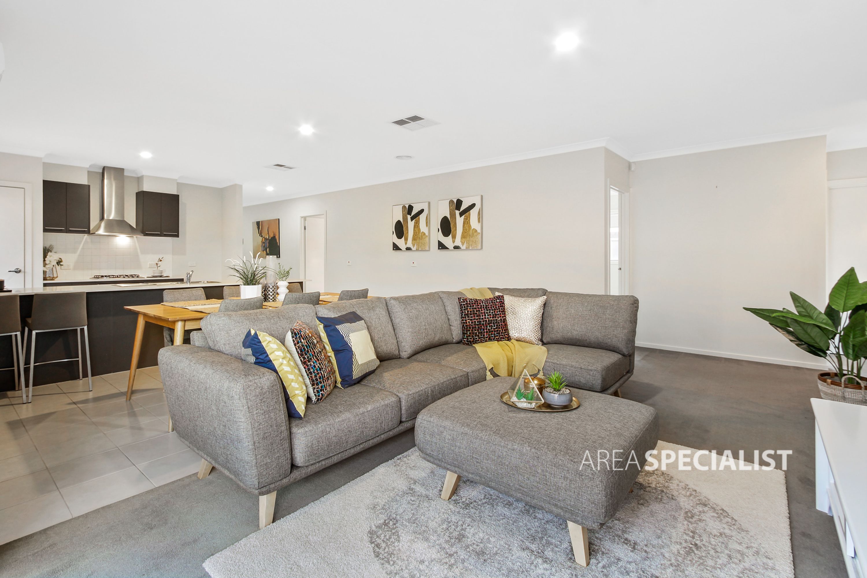 19 Boldrewood Place, Lynbrook, Lynbrook - Thumbnail 8