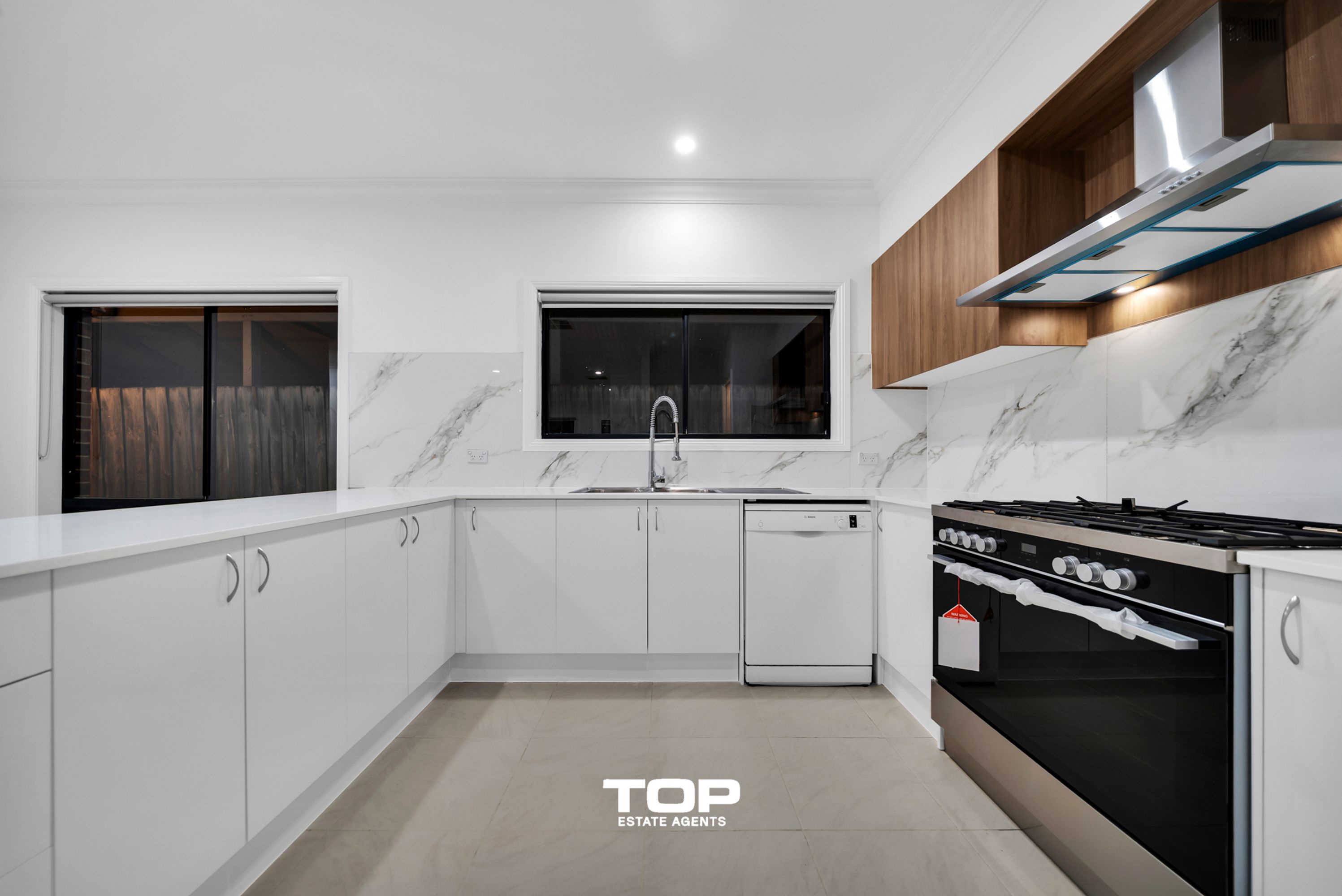 7 Hal Porter Terrace, Lynbrook - Thumbnail 6