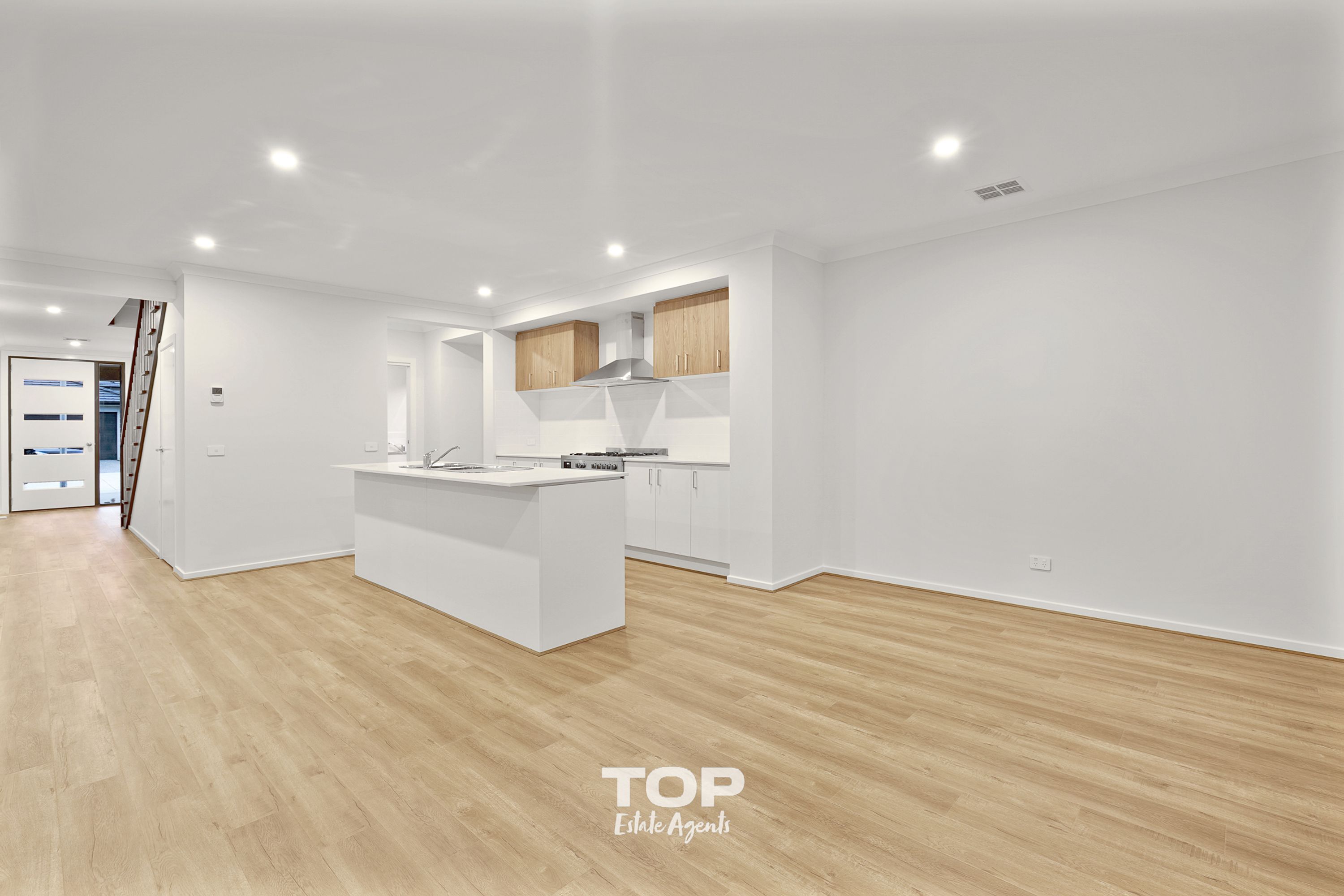 14 Creative Avenue, Clyde North - Thumbnail 4