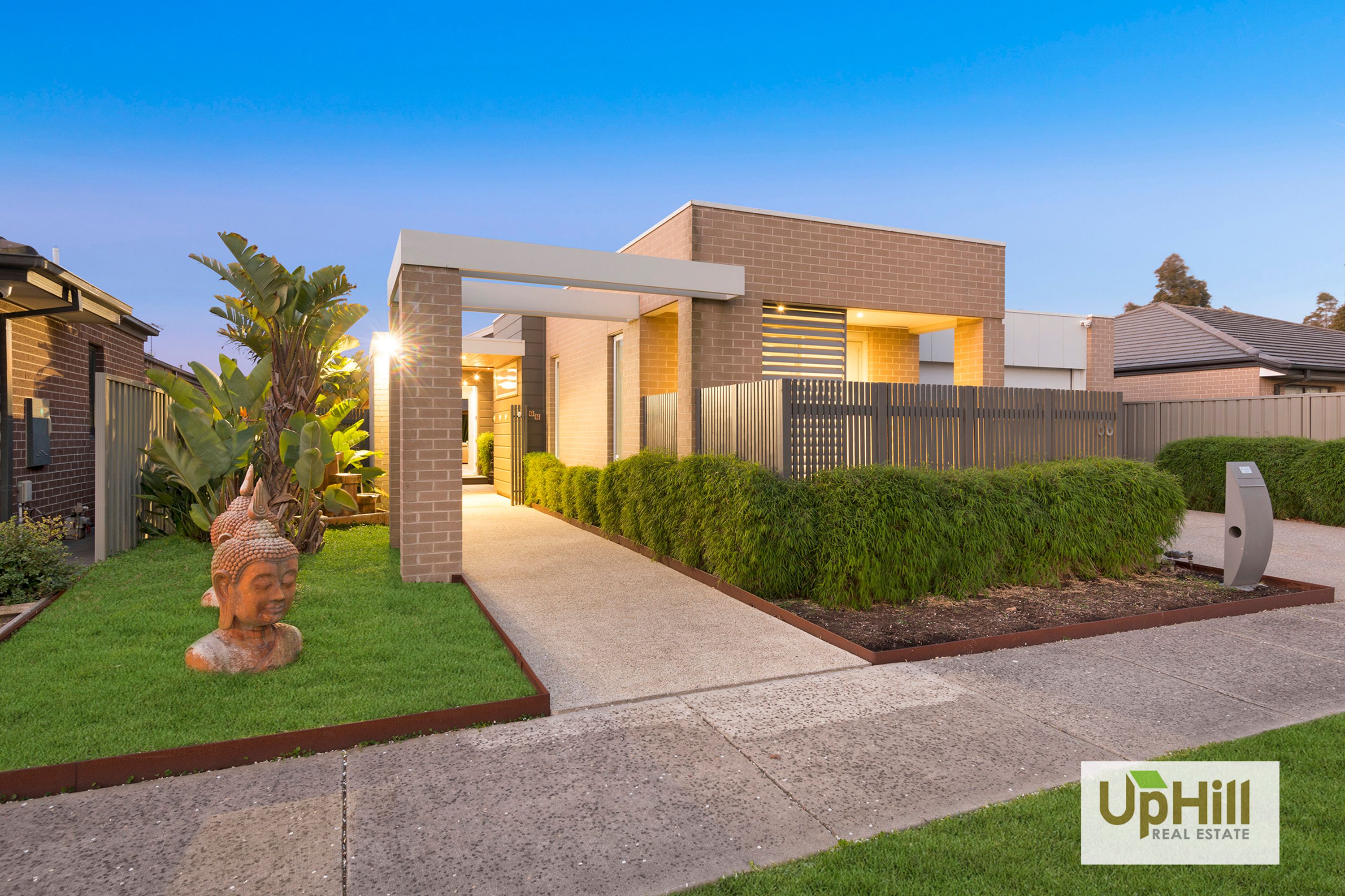 66 Prendergast Avenue, Cranbourne East - Thumbnail 2