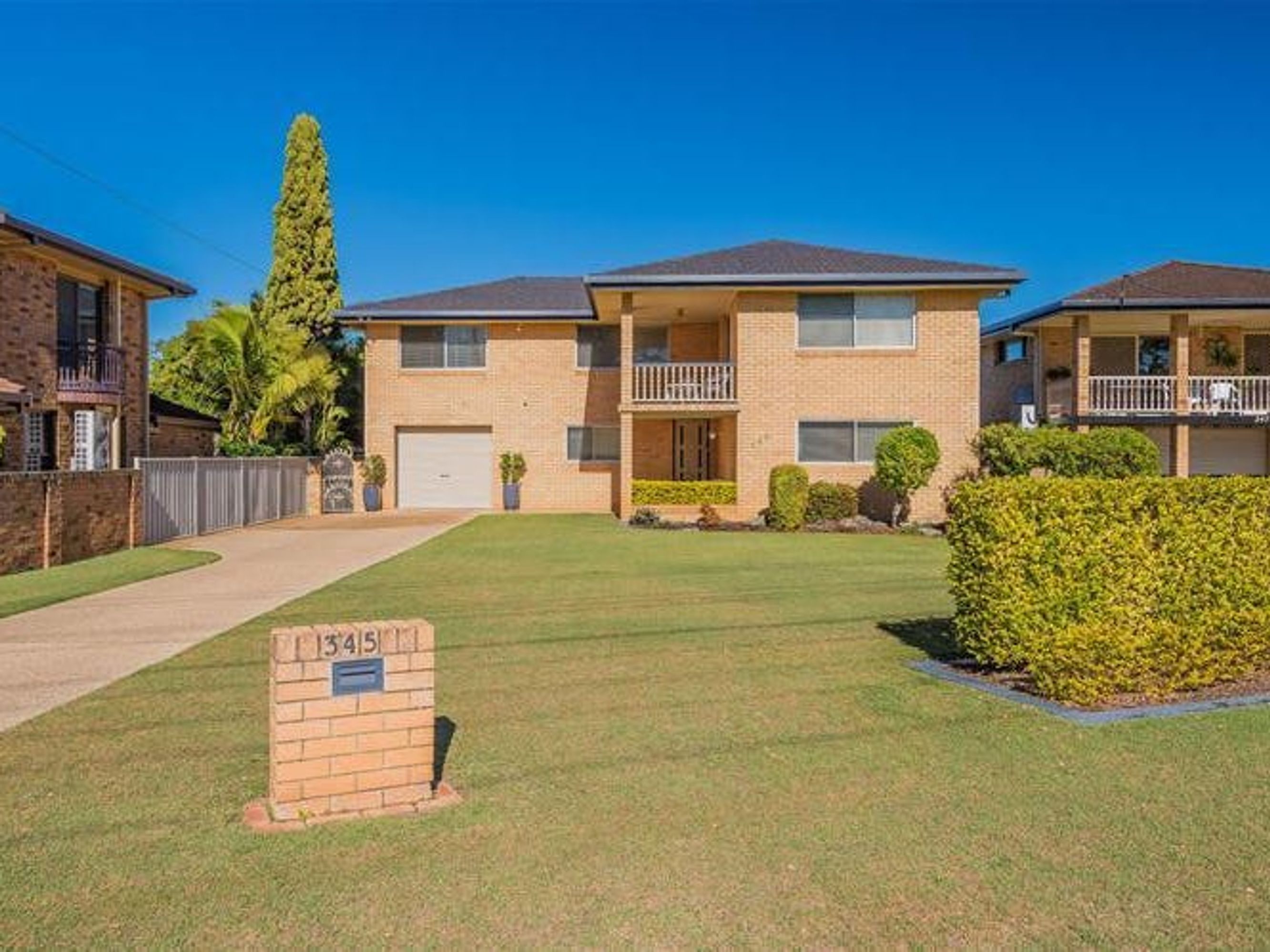 345 North Street, Grafton - Image 1