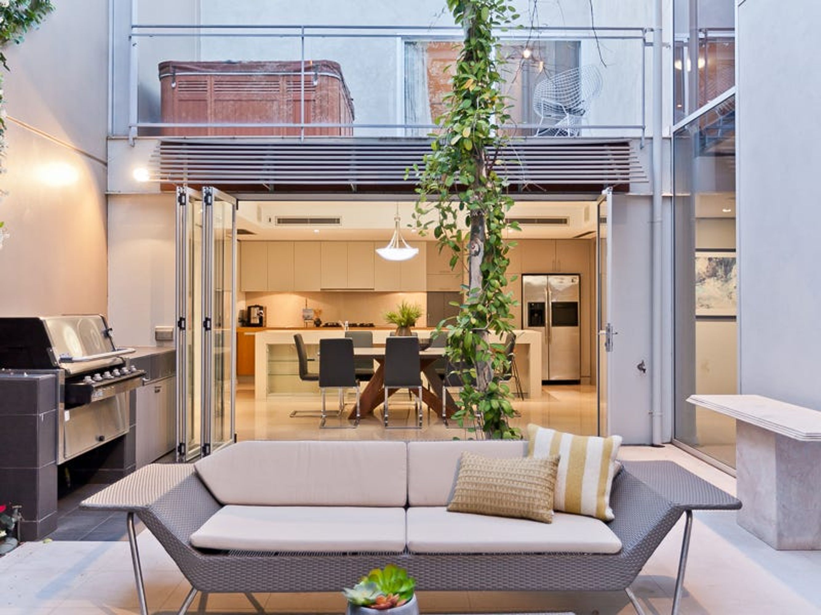 6 Edenderry Terrace, Subiaco, WA 6008, Subiaco - Thumbnail 3