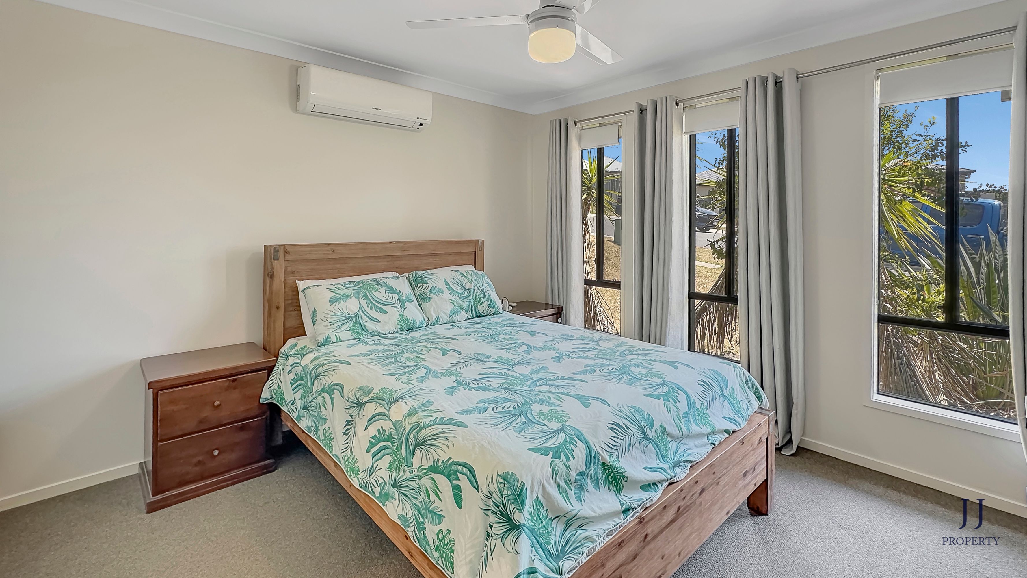 16 James Varghese Way, Spring Mountain - Thumbnail 7