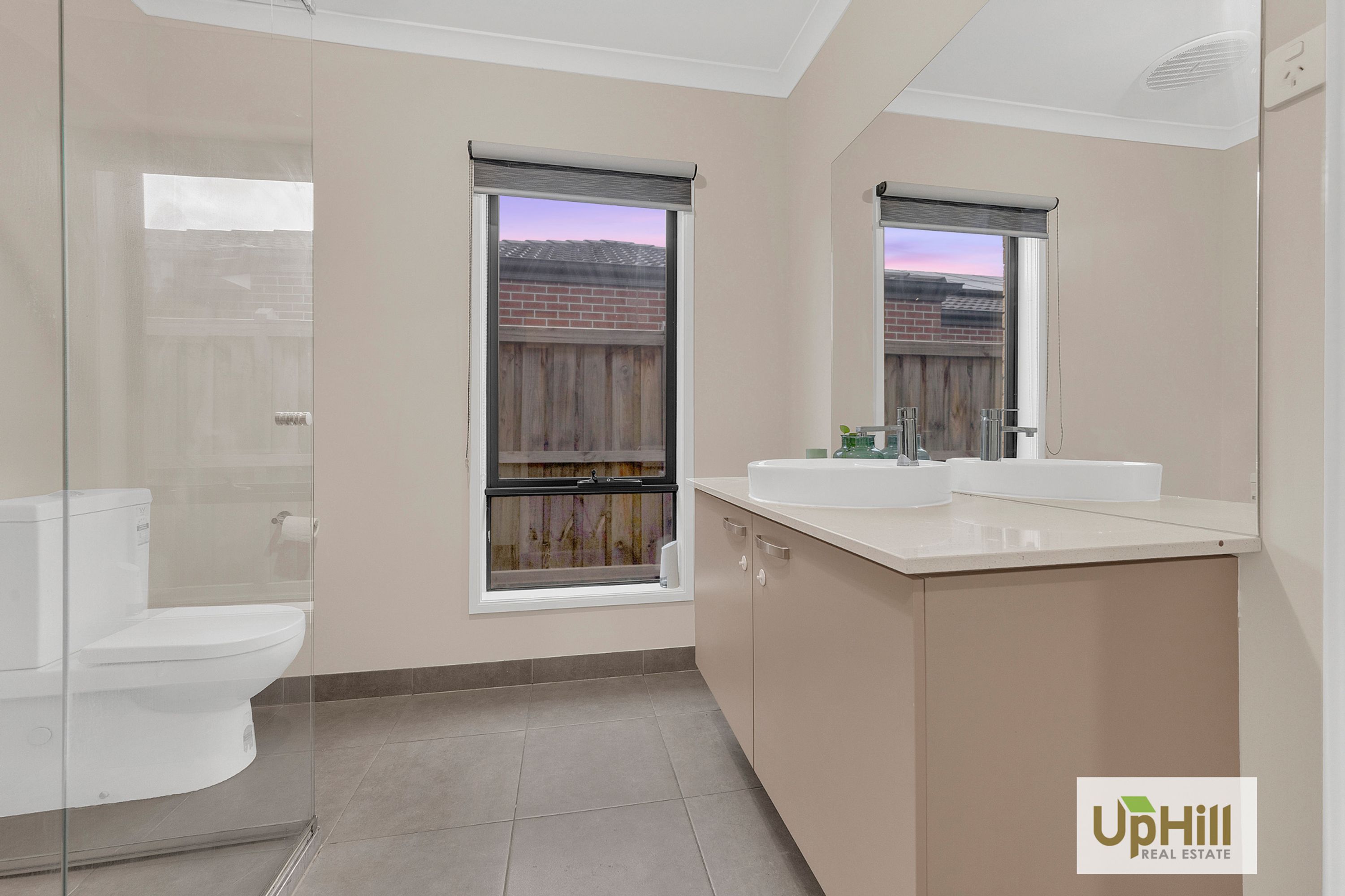 24 Castillo Avenue, Clyde North - Thumbnail 3