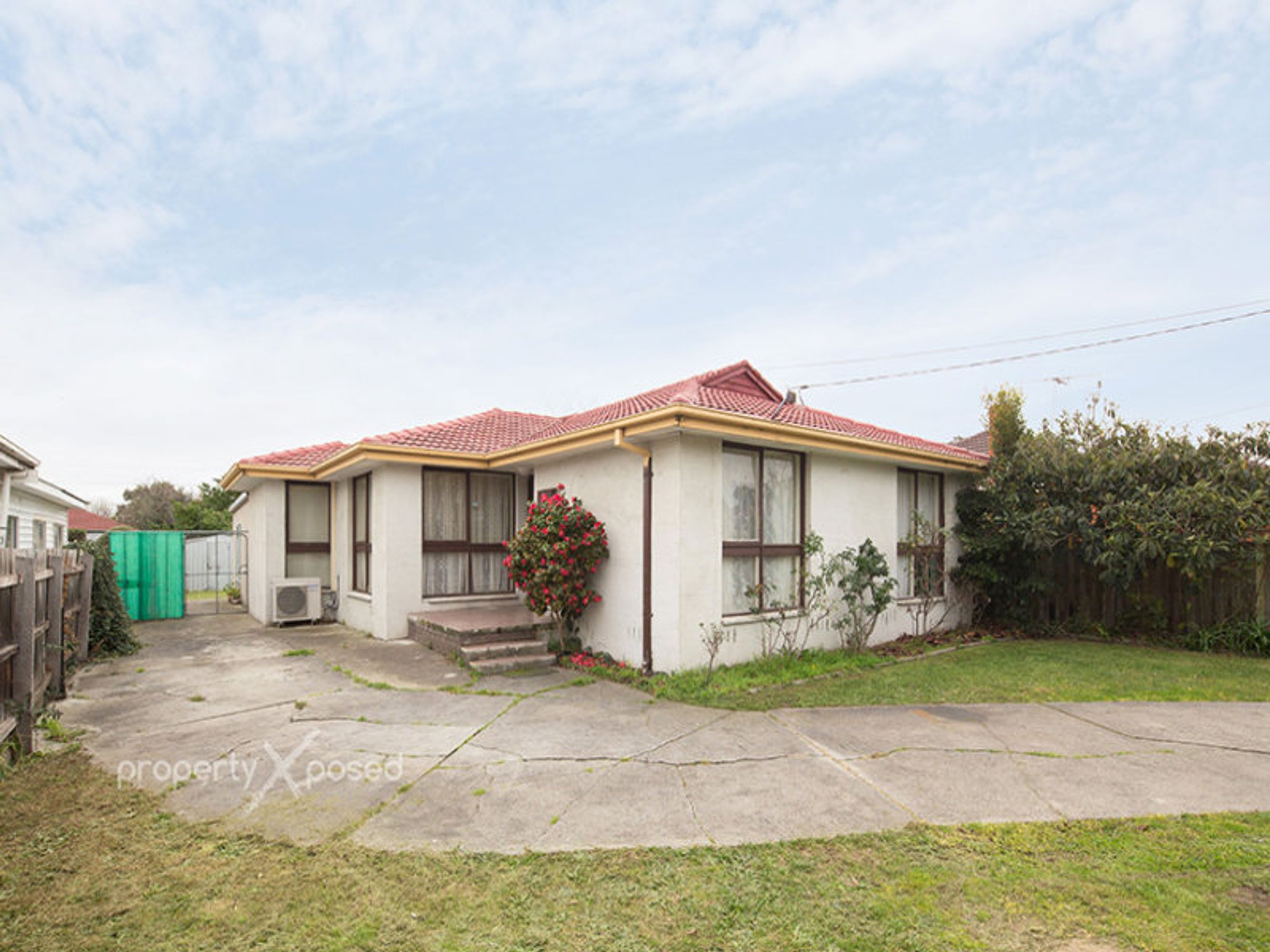 10 Lilac Avenue